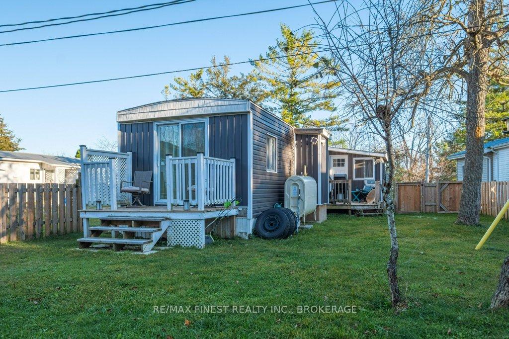 Photo 10 of Unit 11, 5633 Bath Road, Loyalist, Lennox and Addington - South — HOMEH