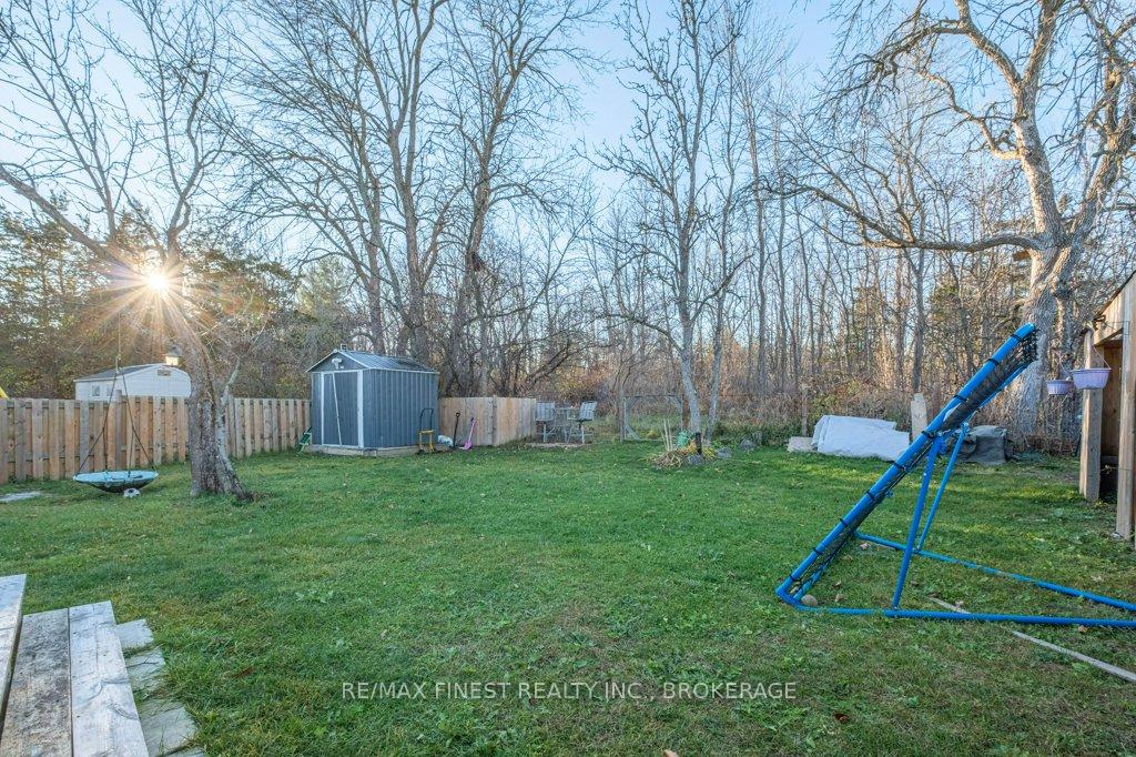 Photo 12 of Unit 11, 5633 Bath Road, Loyalist, Lennox and Addington - South — HOMEH
