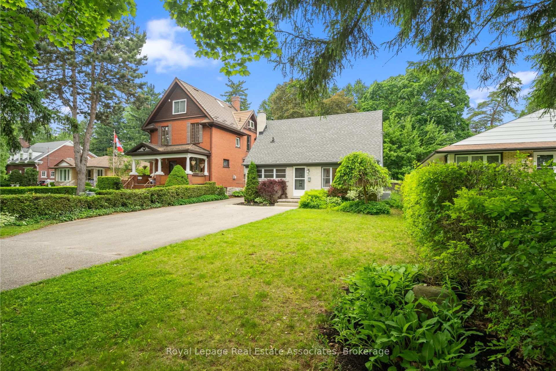 Photo 2 of 196 Sheldon Avenue N, Kitchener, Eastwood — HOMEH