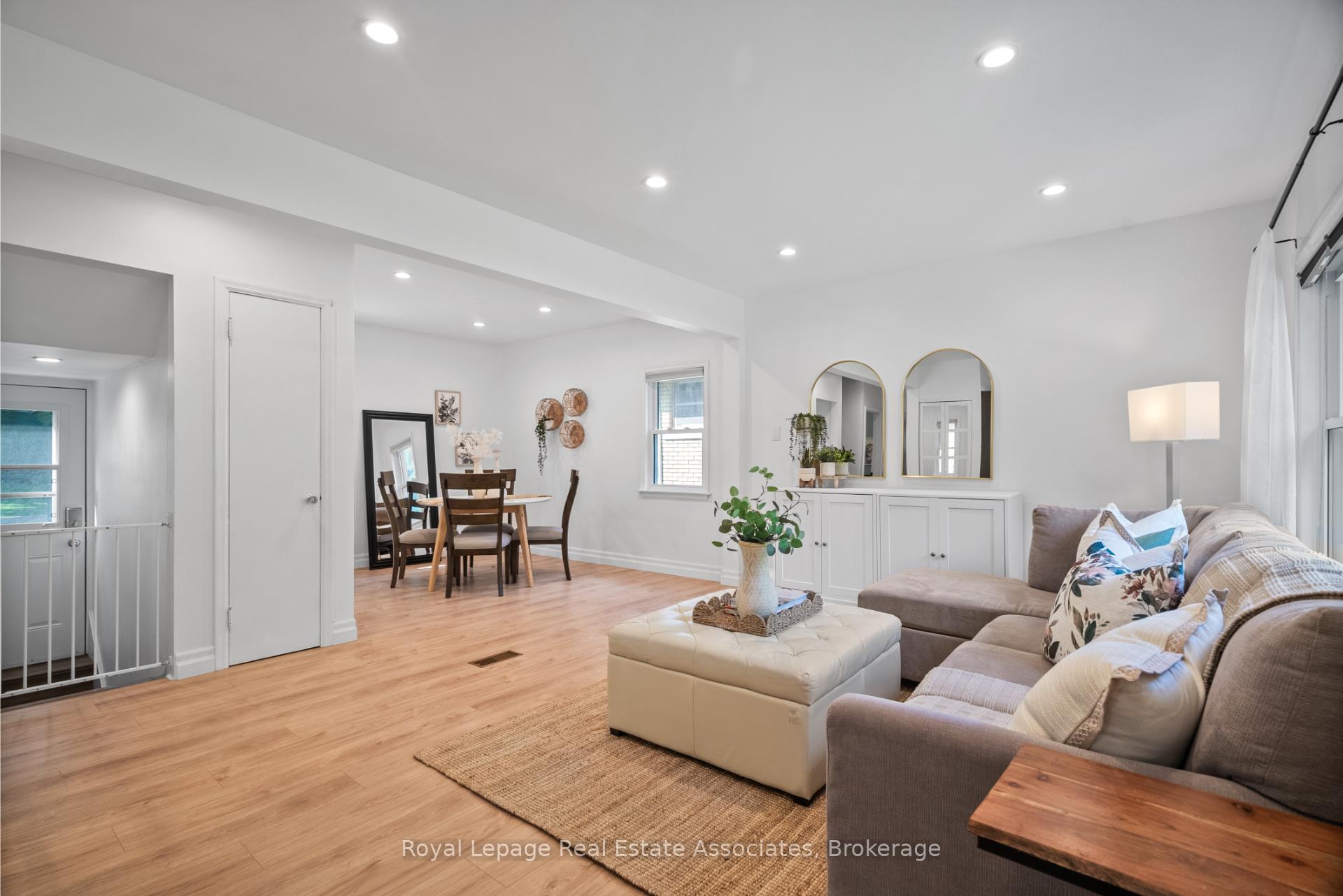 Photo 7 of 196 Sheldon Avenue N, Kitchener, Eastwood — HOMEH