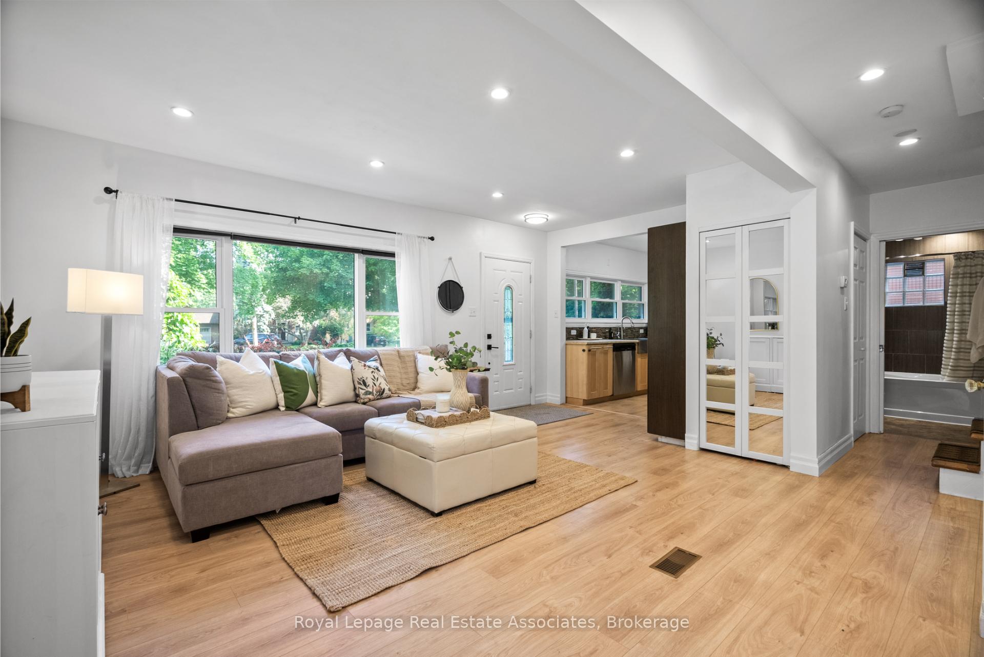 Photo 10 of 196 Sheldon Avenue N, Kitchener, Eastwood — HOMEH