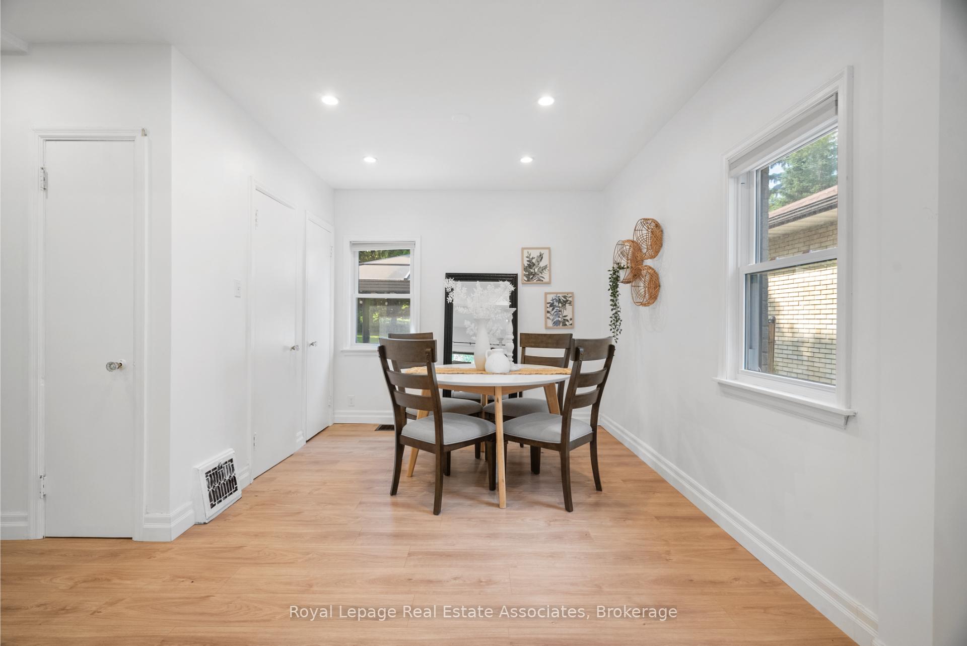 Photo 13 of 196 Sheldon Avenue N, Kitchener, Eastwood — HOMEH