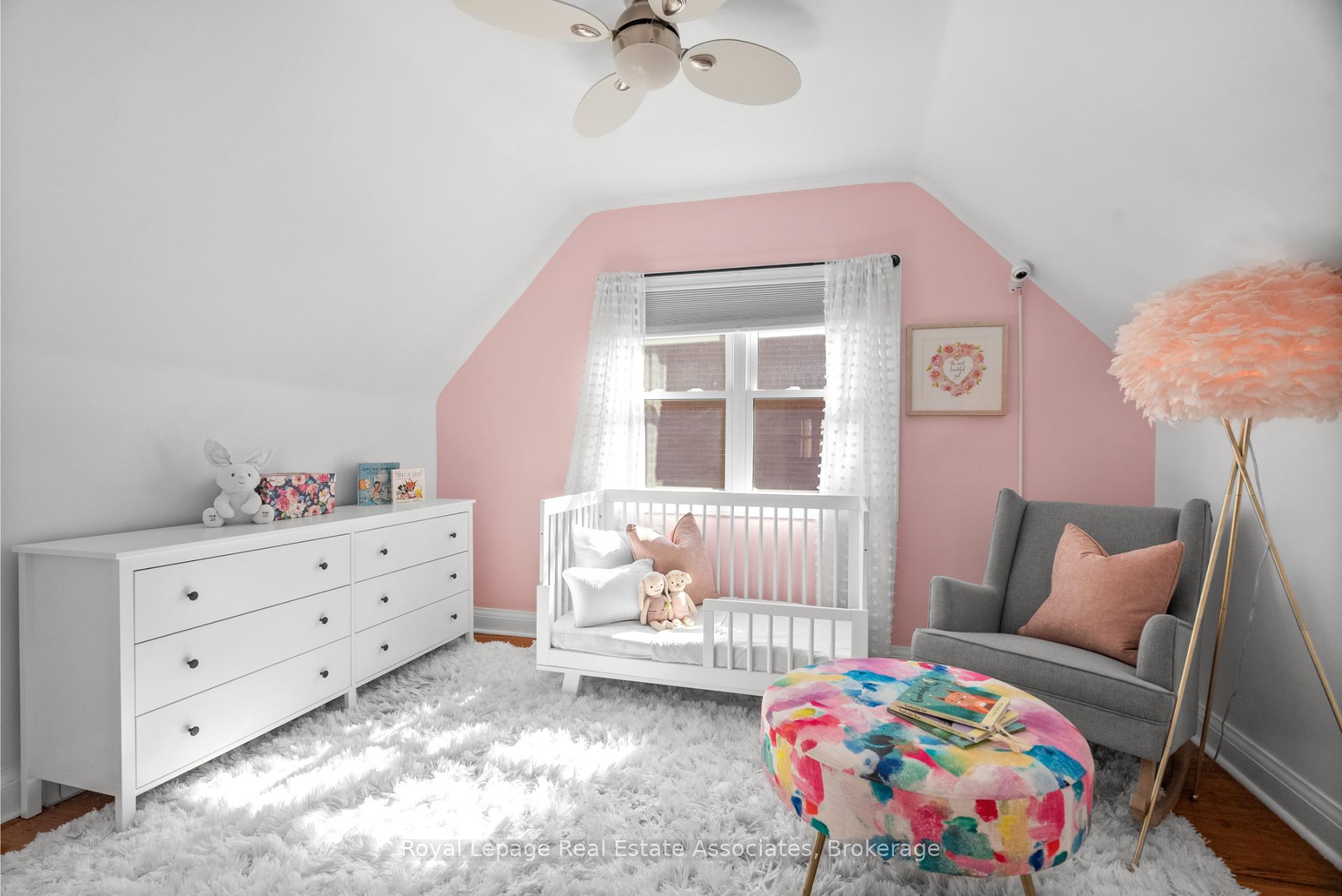 Photo 18 of 196 Sheldon Avenue N, Kitchener, Eastwood — HOMEH