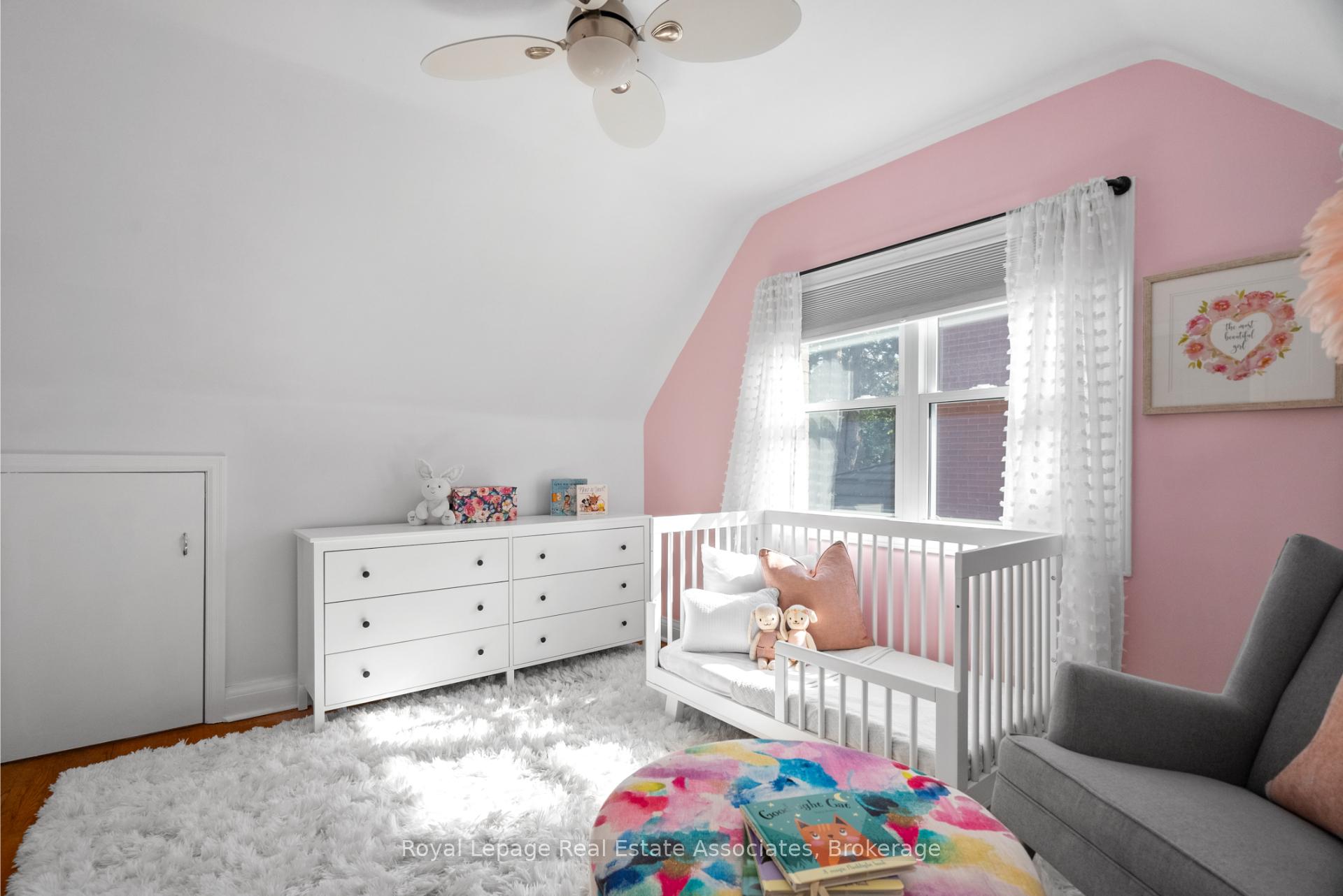 Photo 20 of 196 Sheldon Avenue N, Kitchener, Eastwood — HOMEH