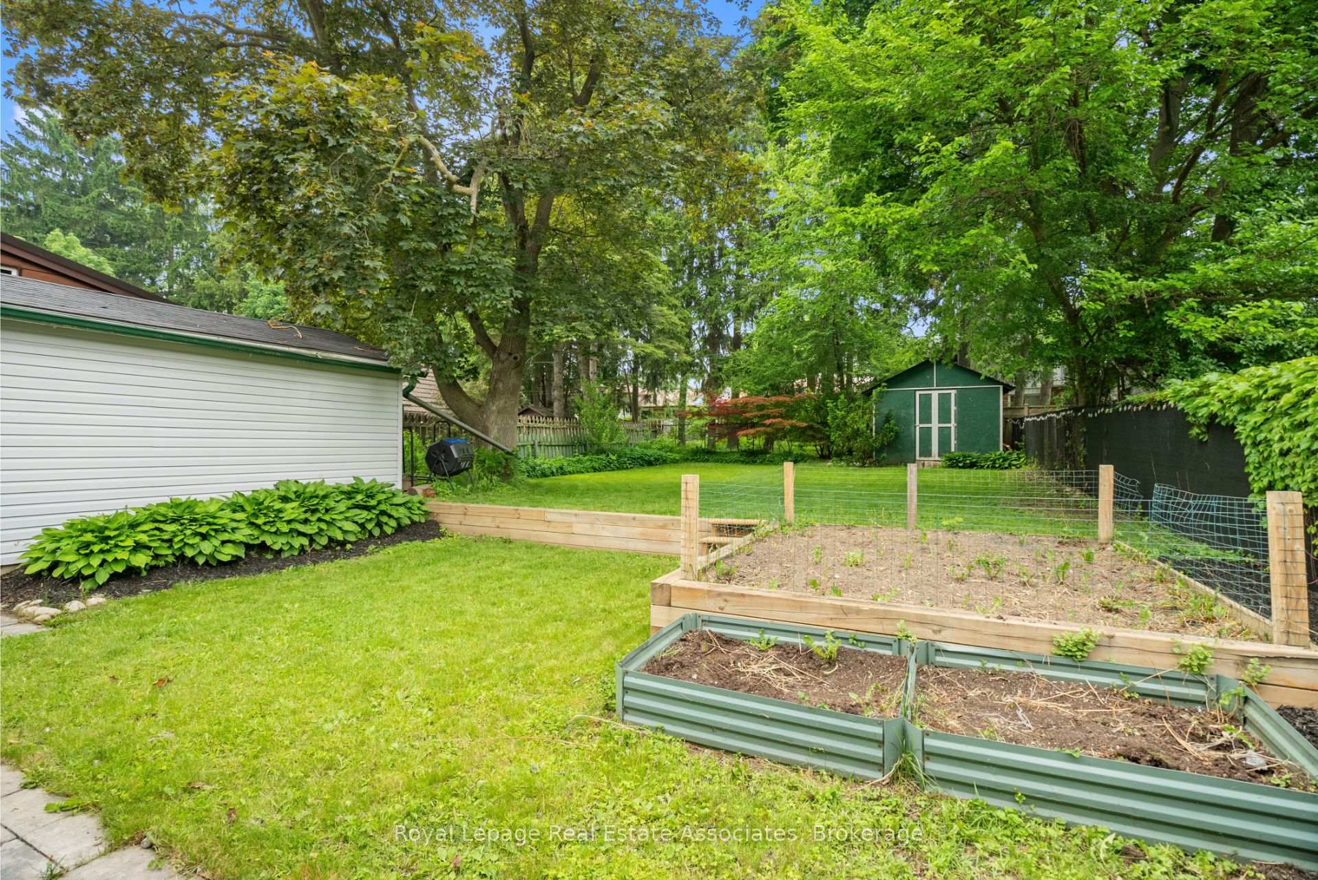 Photo 32 of 196 Sheldon Avenue N, Kitchener, Eastwood — HOMEH