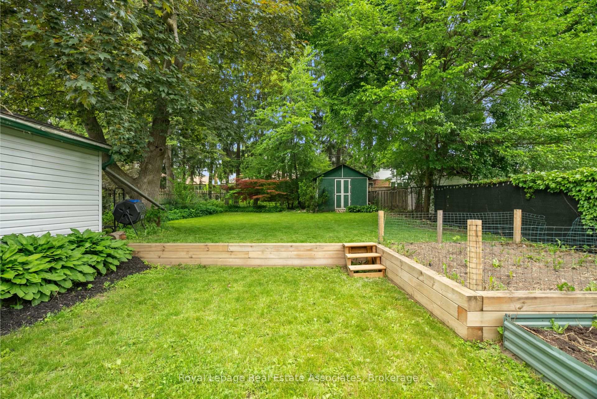 Photo 33 of 196 Sheldon Avenue N, Kitchener, Eastwood — HOMEH
