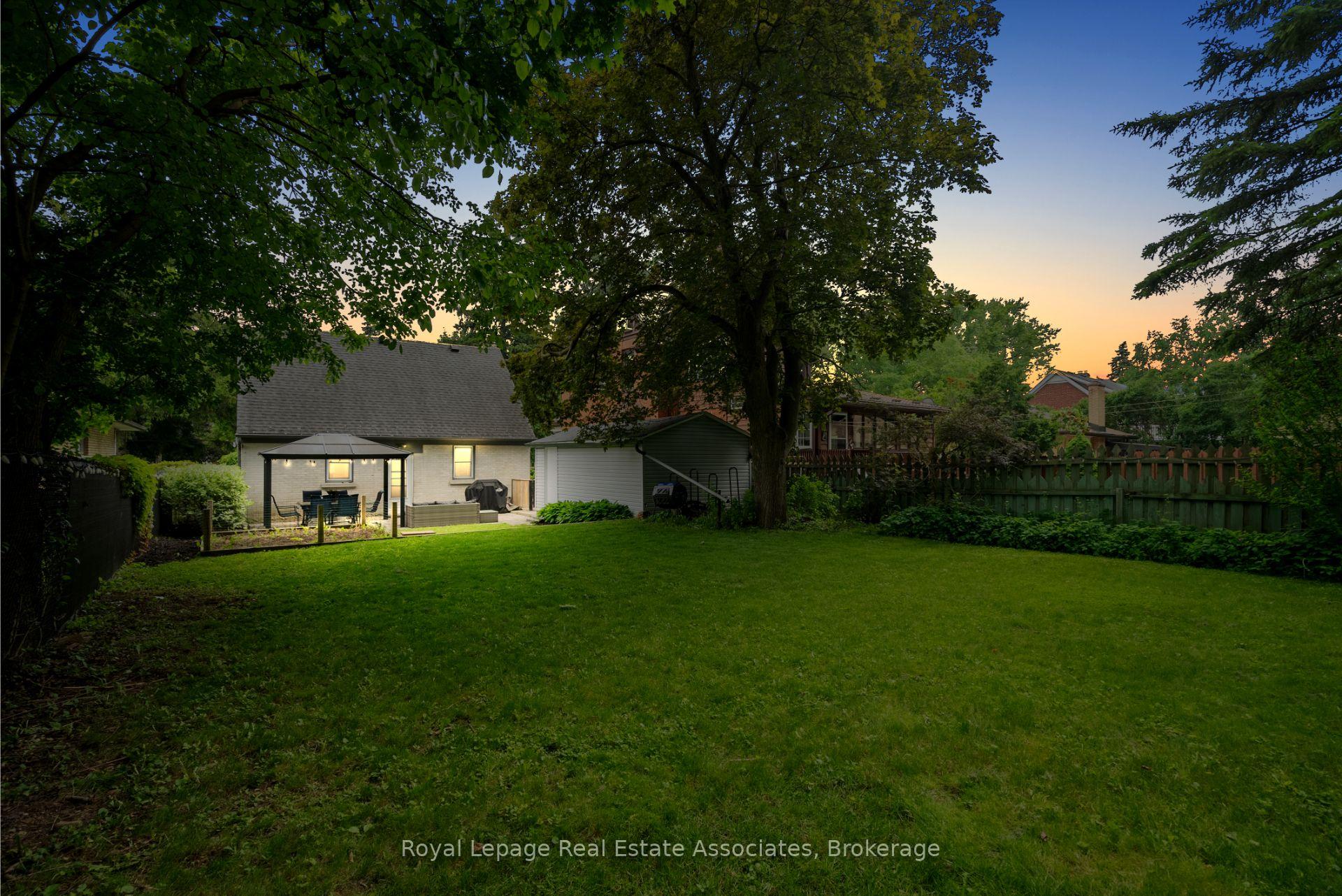 Photo 39 of 196 Sheldon Avenue N, Kitchener, Eastwood — HOMEH