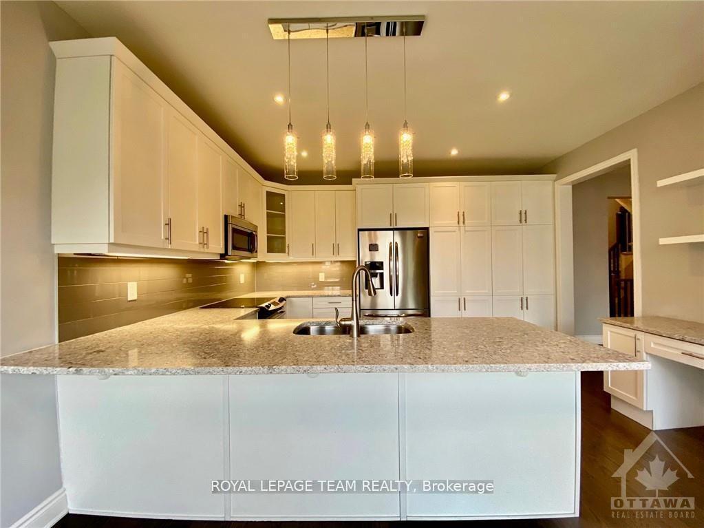 Photo 8 of 333 Meadowbreeze Drive, Ottawa, Kanata - Emerald Meadows/Trailwest — HOMEH