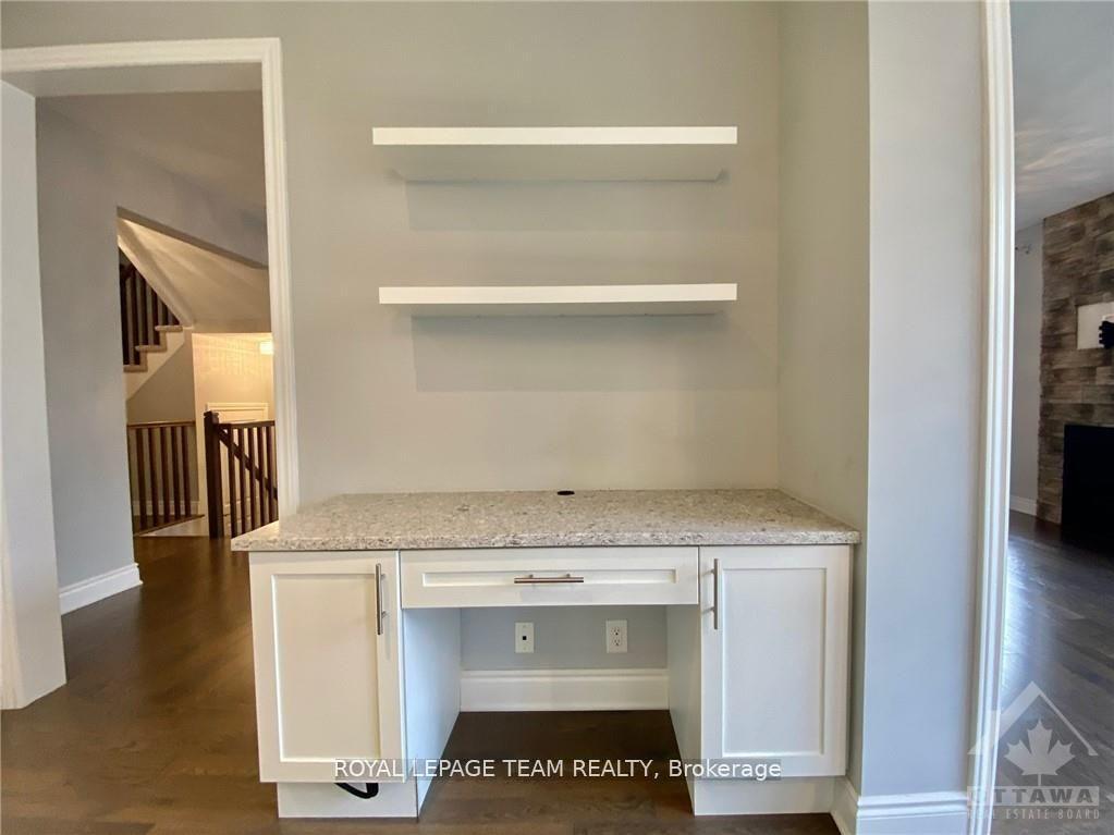 Photo 16 of 333 Meadowbreeze Drive, Ottawa, Kanata - Emerald Meadows/Trailwest — HOMEH
