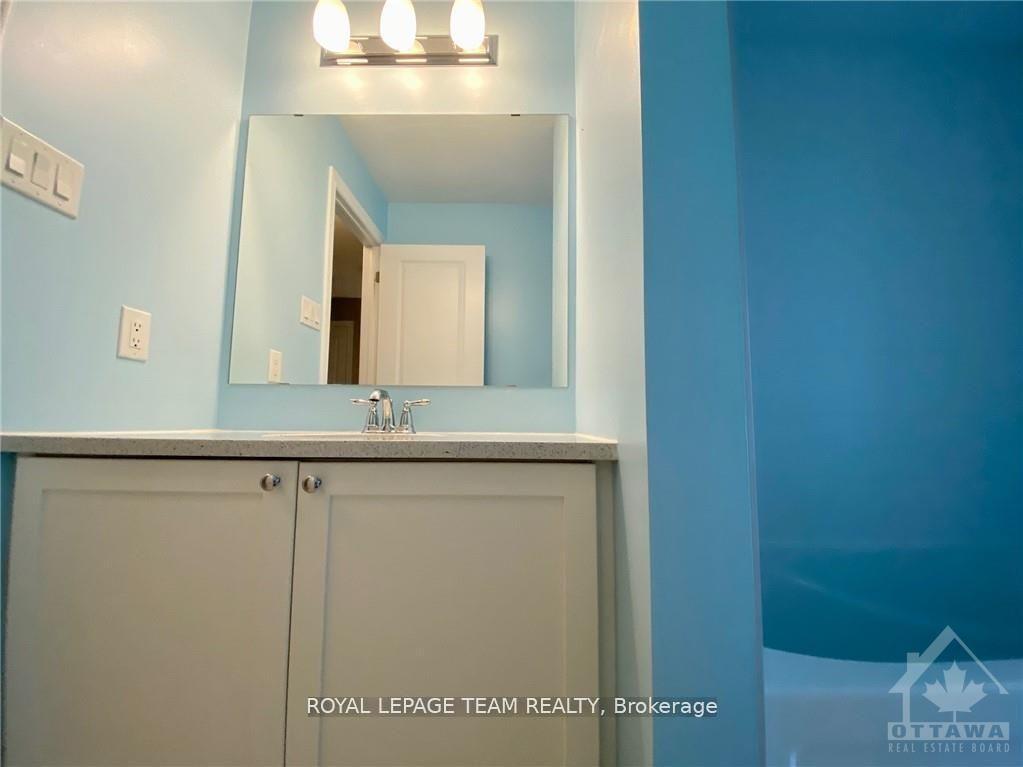 Photo 21 of 333 Meadowbreeze Drive, Ottawa, Kanata - Emerald Meadows/Trailwest — HOMEH