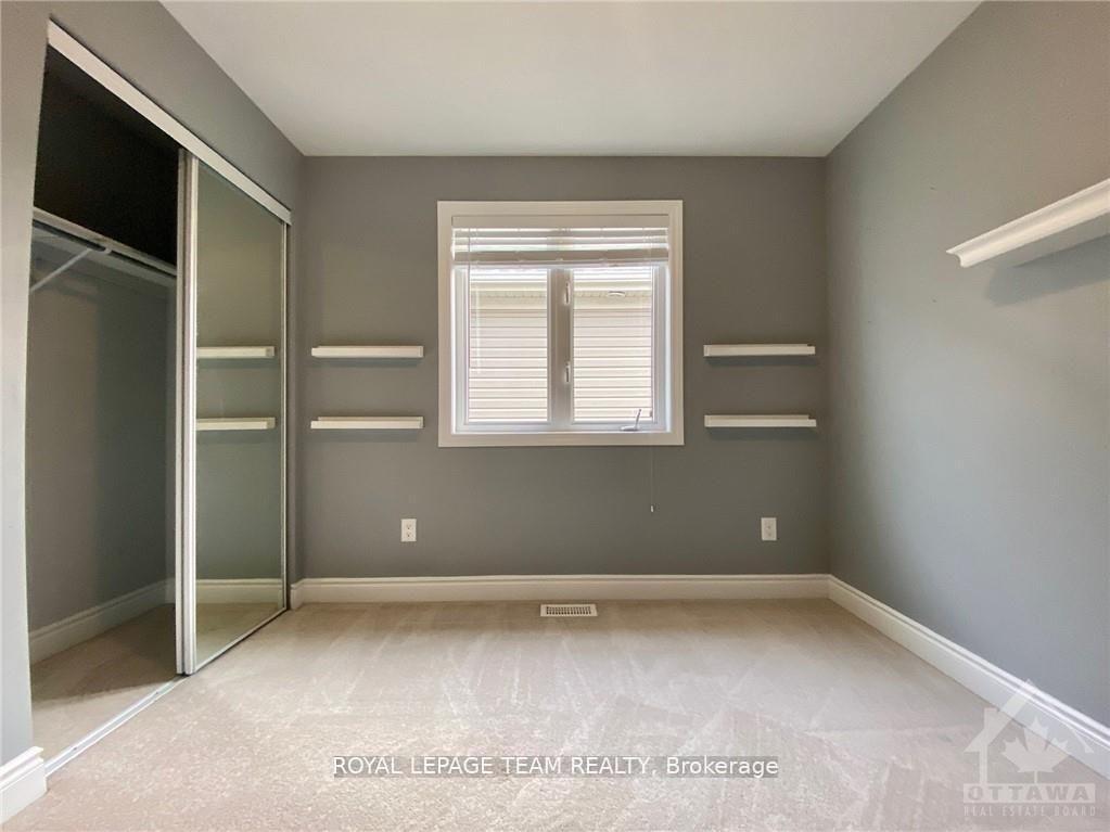 Photo 25 of 333 Meadowbreeze Drive, Ottawa, Kanata - Emerald Meadows/Trailwest — HOMEH