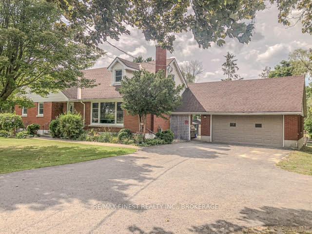 Front of 1084 County Road 6