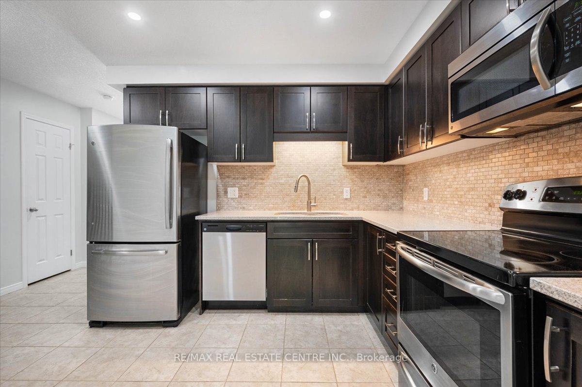 Photo 6 of 175 Maitland Street, Kitchener — HOMEH