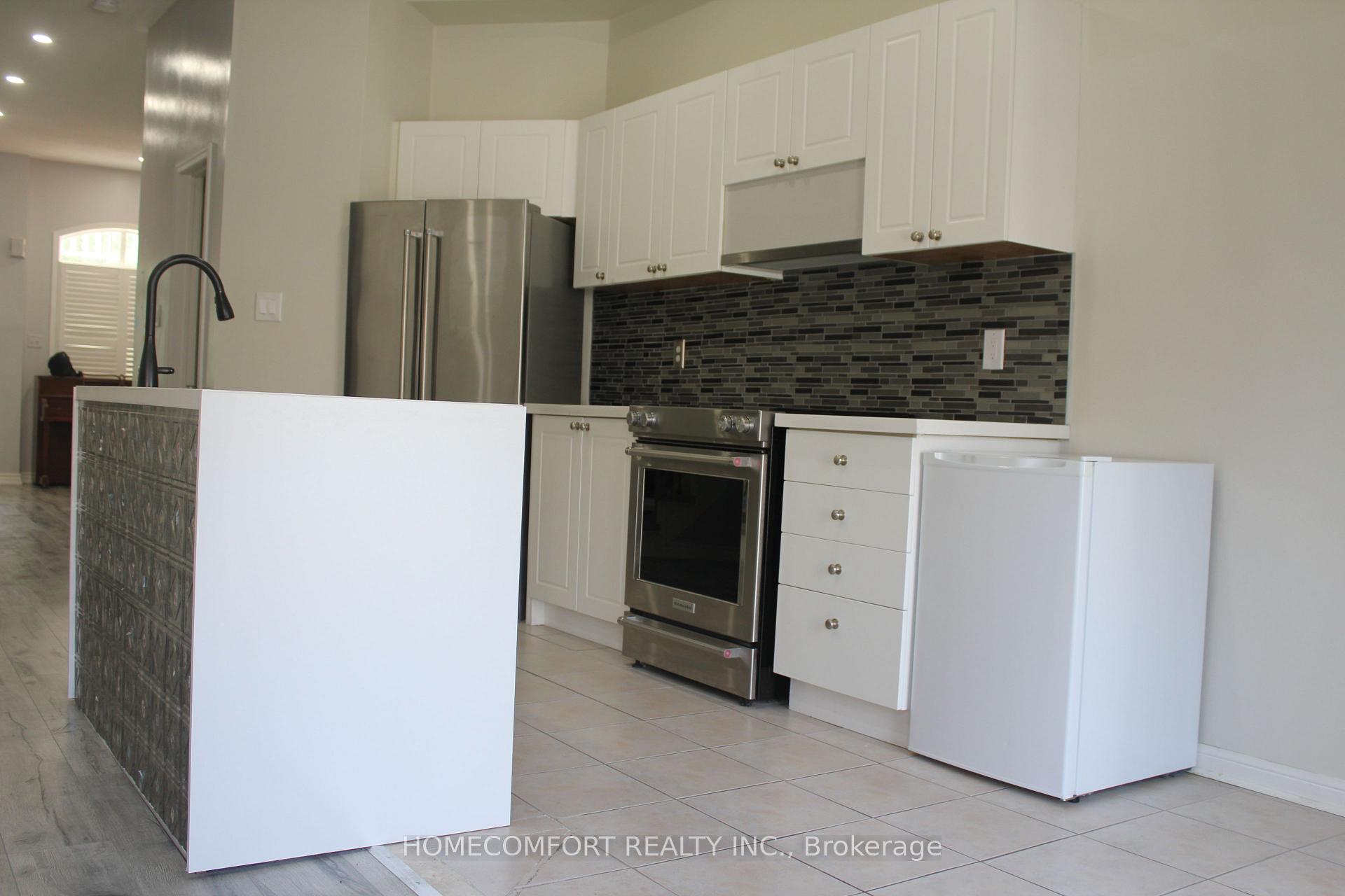 Photo 6 of 18 Glendennan Avenue, Markham, Cornell — HOMEH