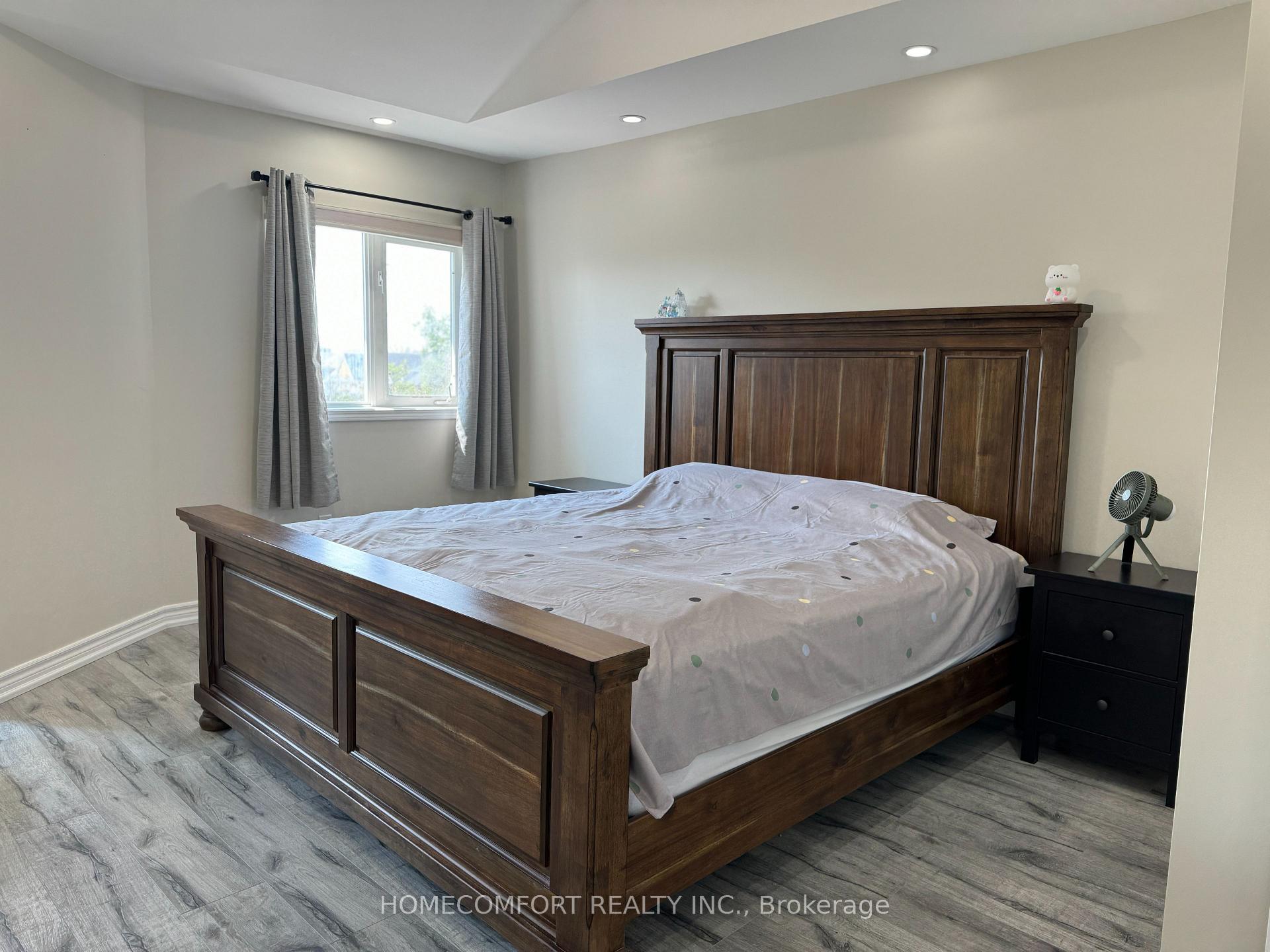 Photo 17 of 18 Glendennan Avenue, Markham, Cornell — HOMEH