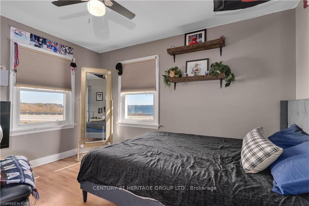 Photo 17 of 5153 Bath Road, Loyalist, Lennox and Addington - South — HOMEH