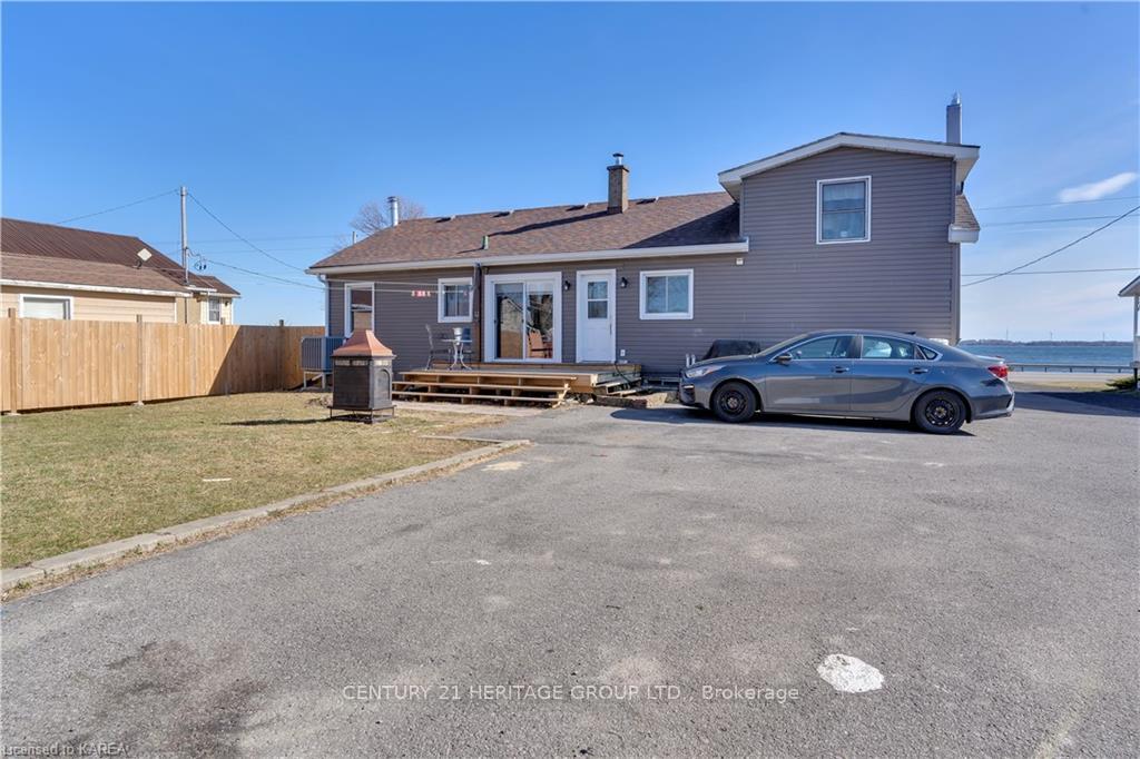 Photo 32 of 5153 Bath Road, Loyalist, Lennox and Addington - South — HOMEH