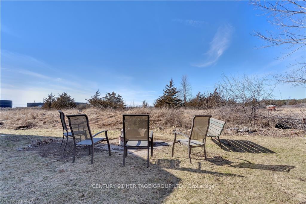 Photo 33 of 5153 Bath Road, Loyalist, Lennox and Addington - South — HOMEH