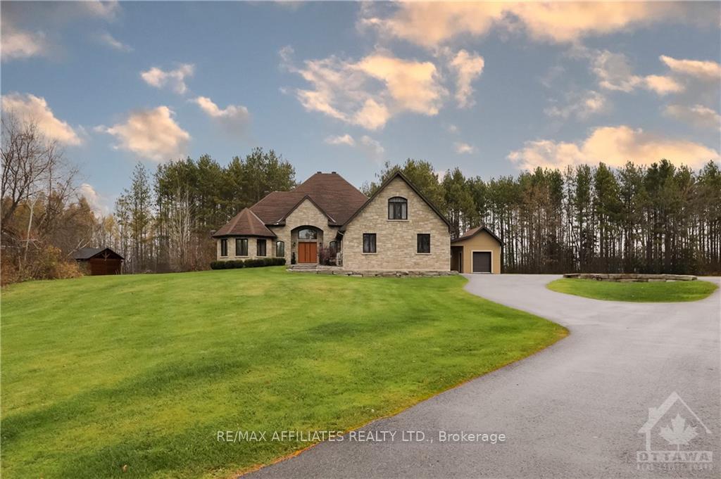 Front of 6769 Deer Run Place