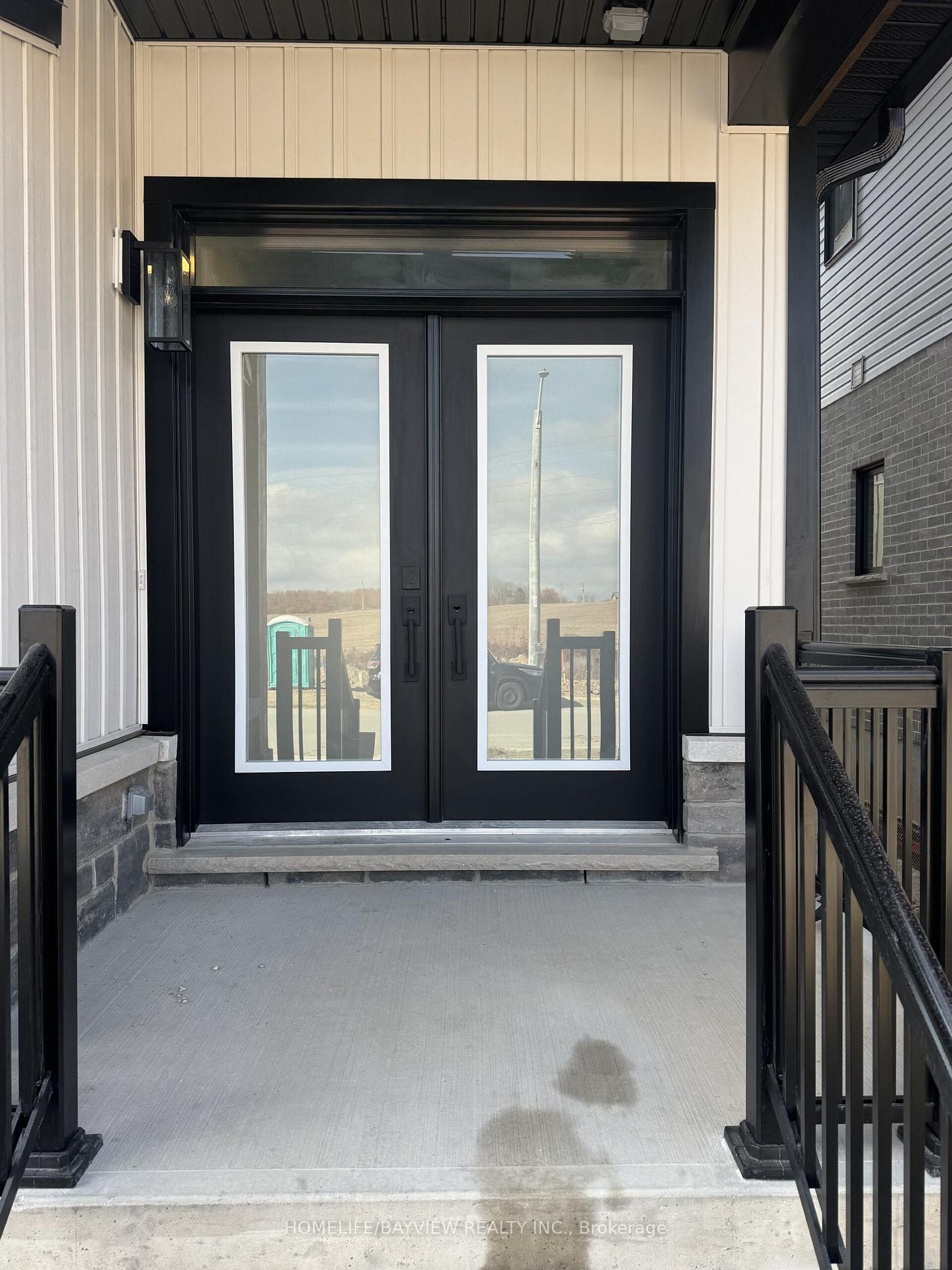 Photo 2 of 193 Benninger Dr., Kitchener — HOMEH