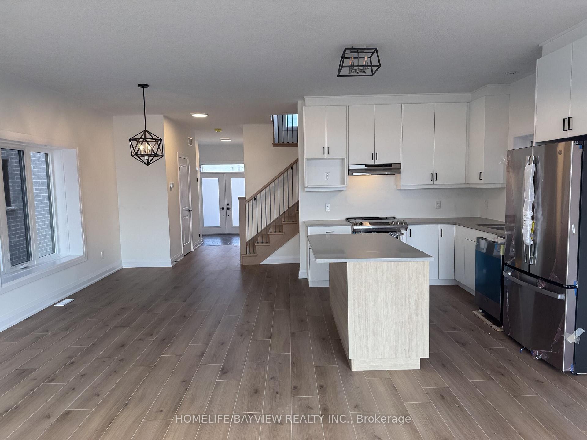 Photo 5 of 193 Benninger Dr., Kitchener — HOMEH