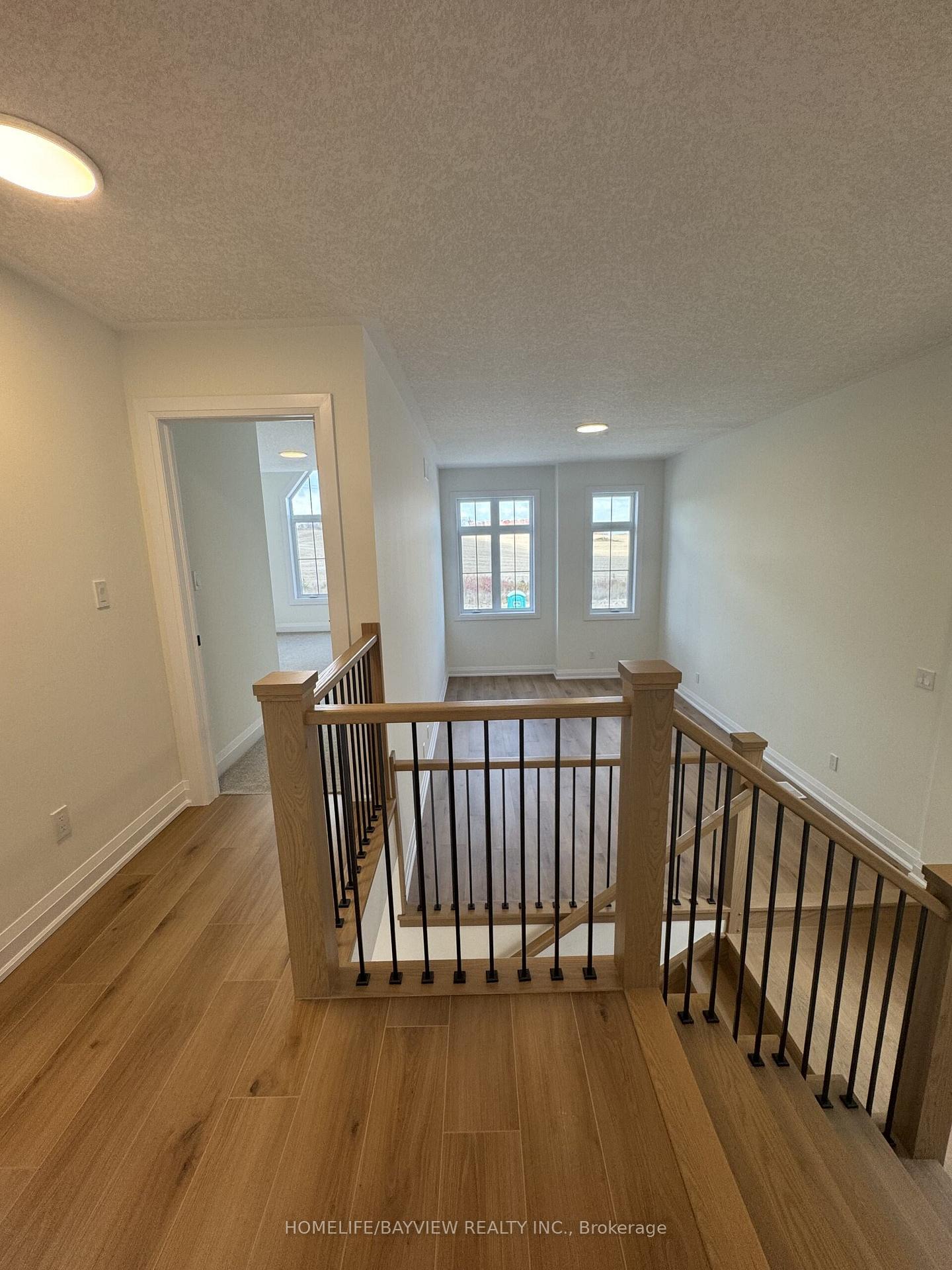 Photo 11 of 193 Benninger Dr., Kitchener — HOMEH