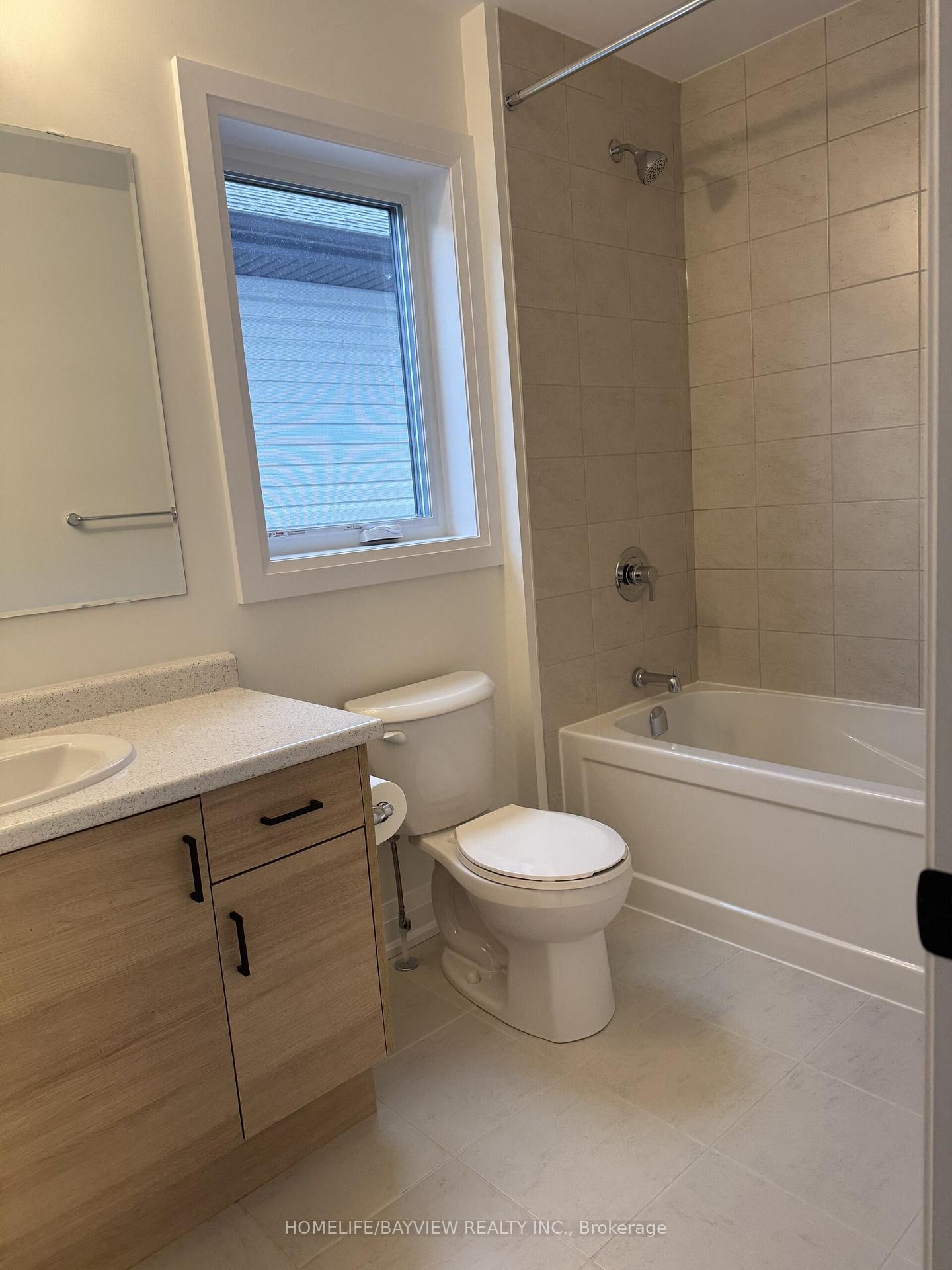 Photo 17 of 193 Benninger Dr., Kitchener — HOMEH