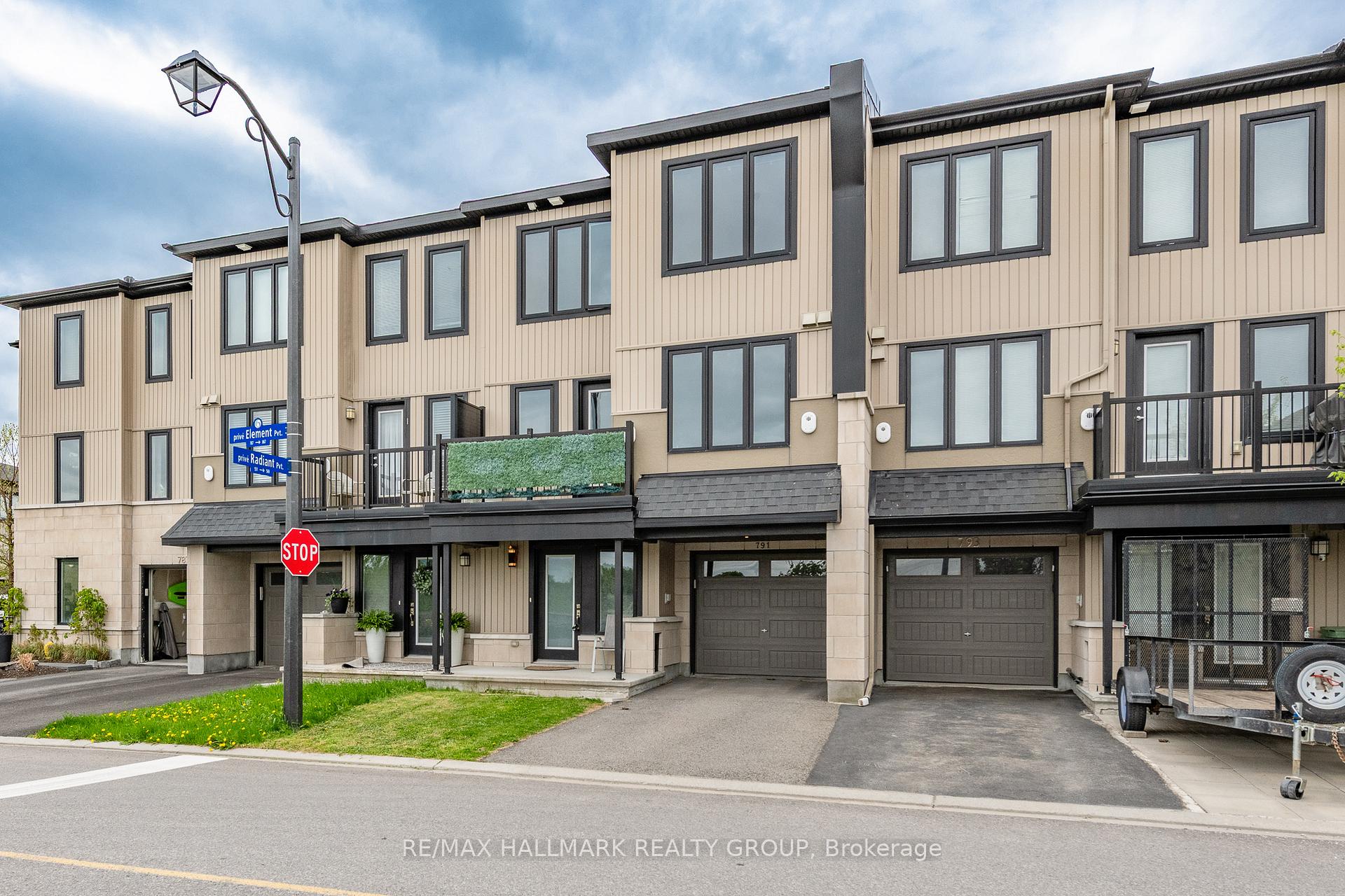 Photo 2 of 791 Element Private, Ottawa, Kanata - Emerald Meadows/Trailwest — HOMEH
