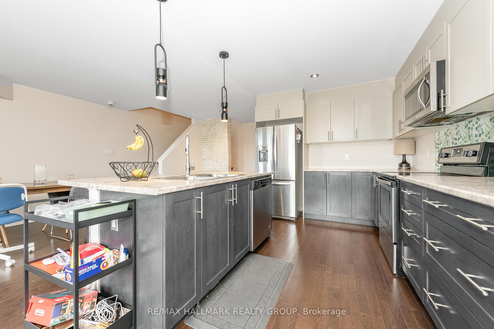 Photo 16 of 791 Element Private, Ottawa, Kanata - Emerald Meadows/Trailwest — HOMEH