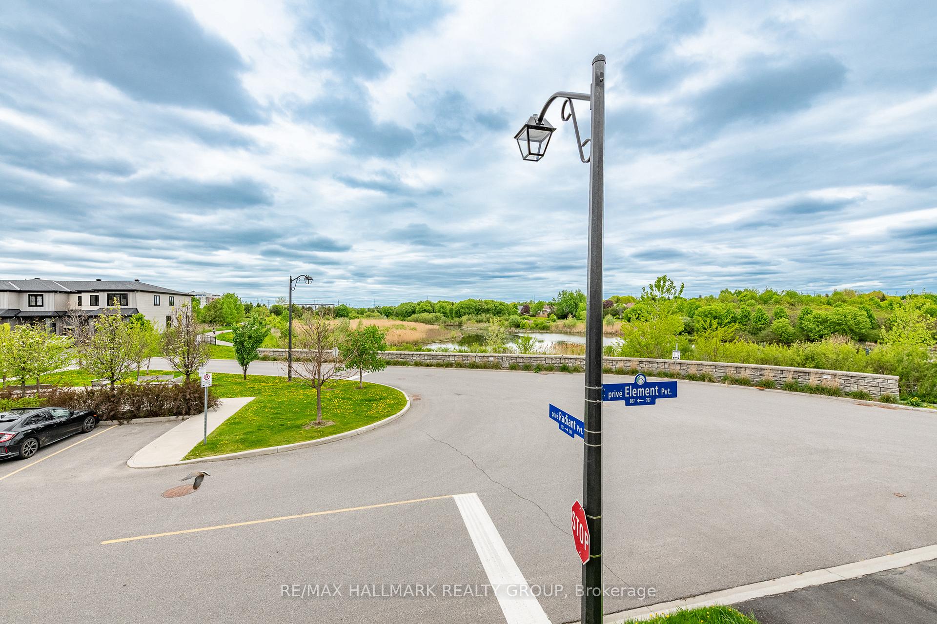 Photo 29 of 791 Element Private, Ottawa, Kanata - Emerald Meadows/Trailwest — HOMEH