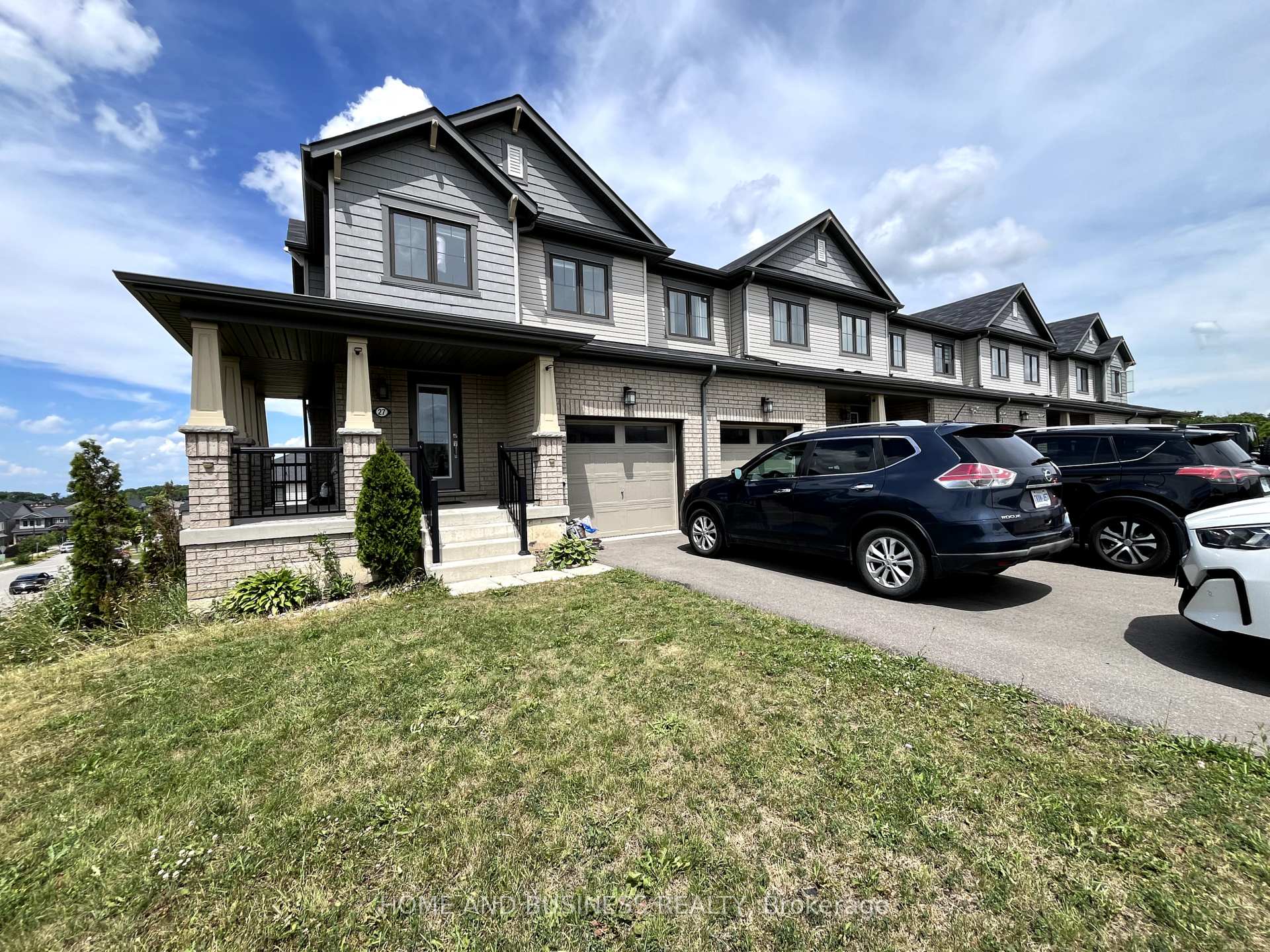 Photo 1 of 27 Allcroft Court, Hamilton, Stoney Creek Mountain — HOMEH