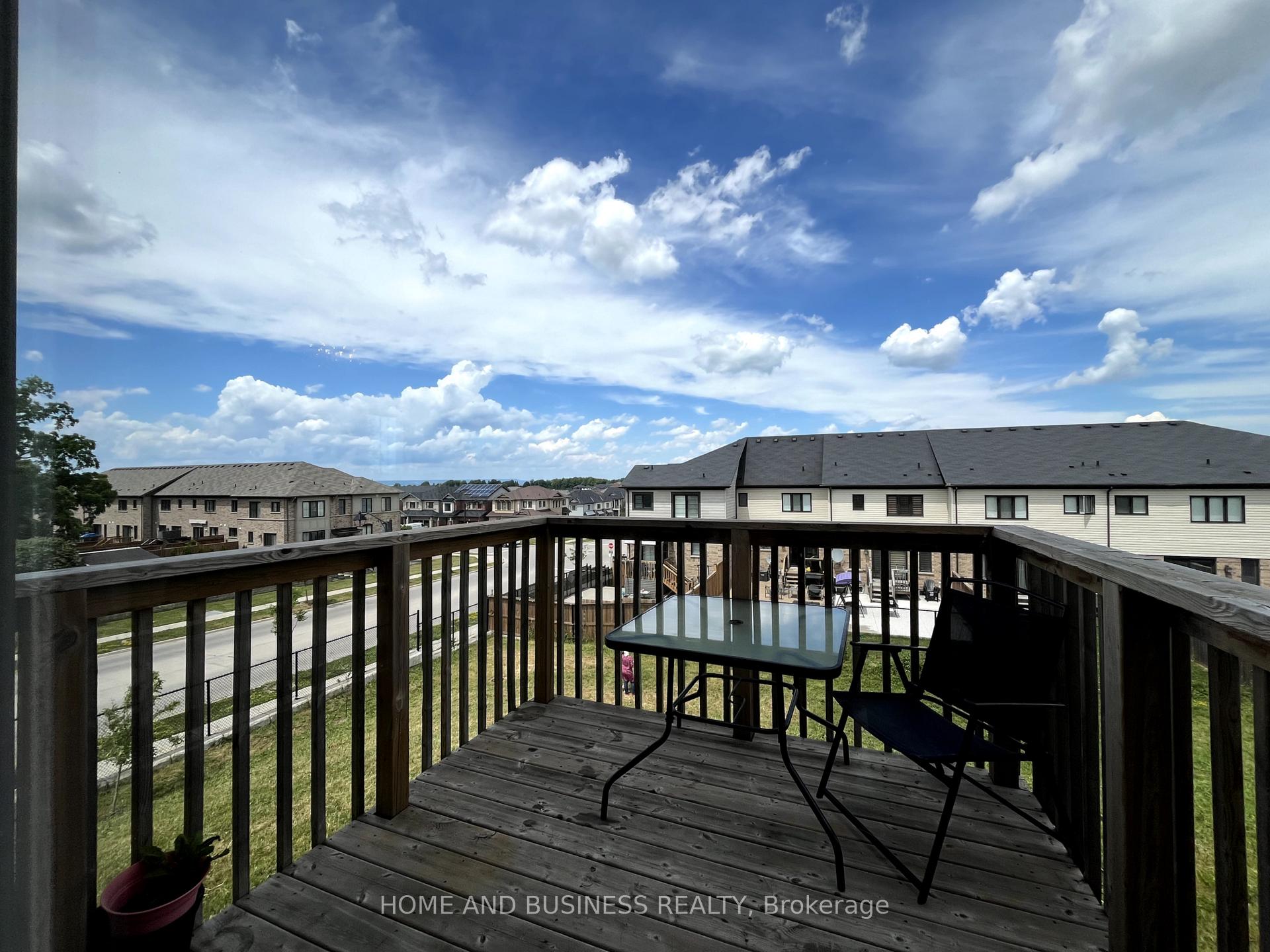 Photo 28 of 27 Allcroft Court, Hamilton, Stoney Creek Mountain — HOMEH