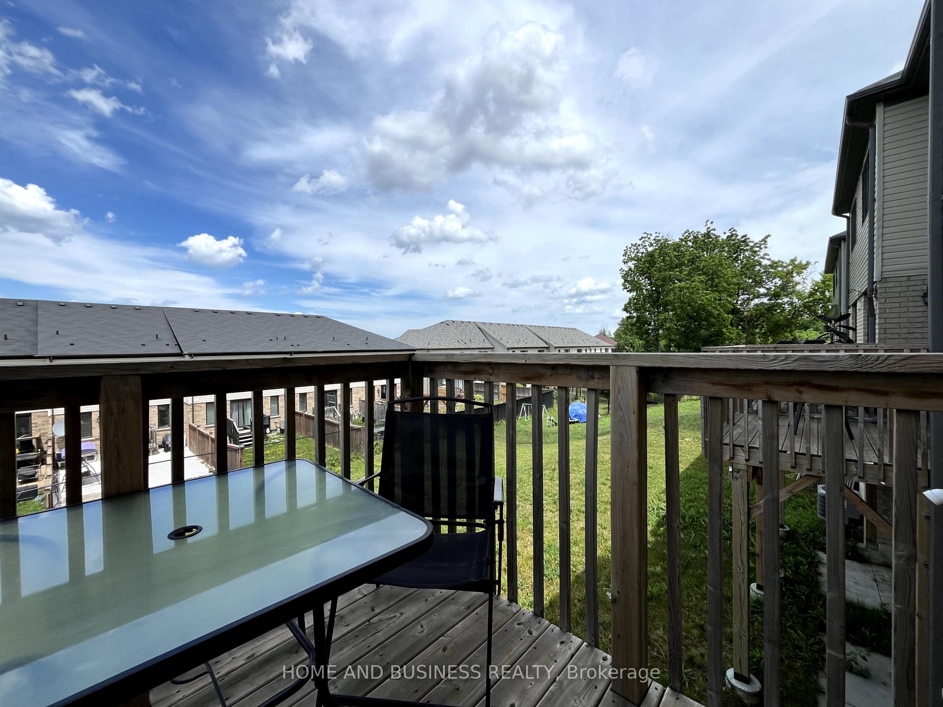 Photo 29 of 27 Allcroft Court, Hamilton, Stoney Creek Mountain — HOMEH