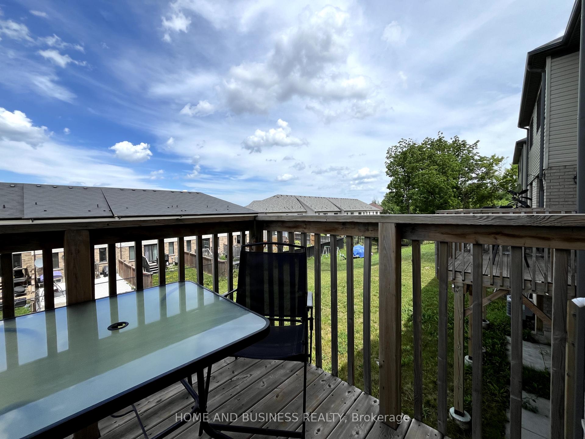 Photo 30 of 27 Allcroft Court, Hamilton, Stoney Creek Mountain — HOMEH