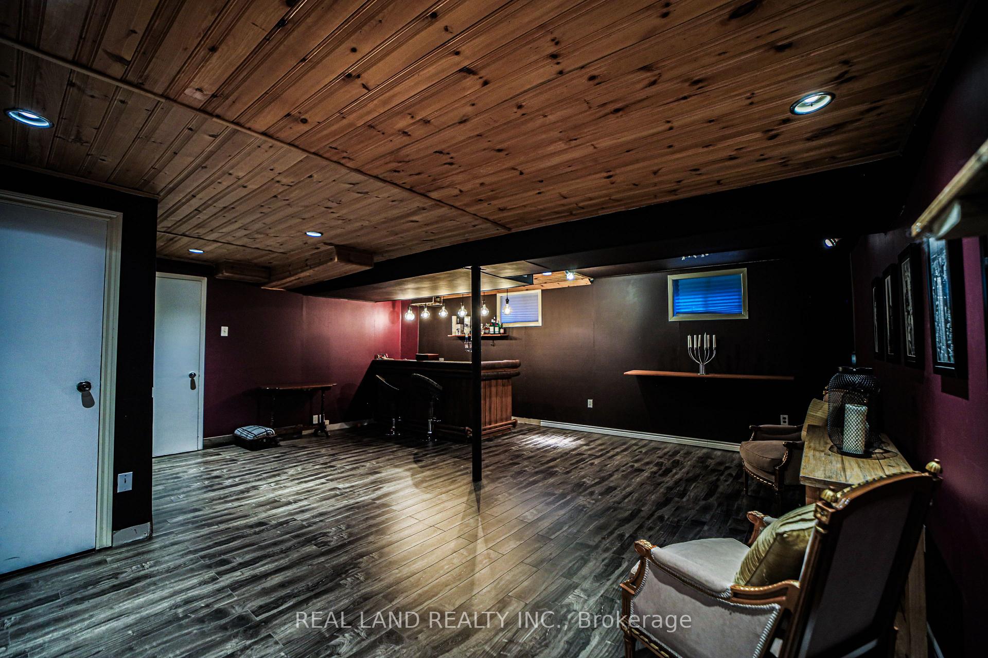 Photo 15 of 34 Lilac Avenue, Markham, Aileen-Willowbrook — HOMEH