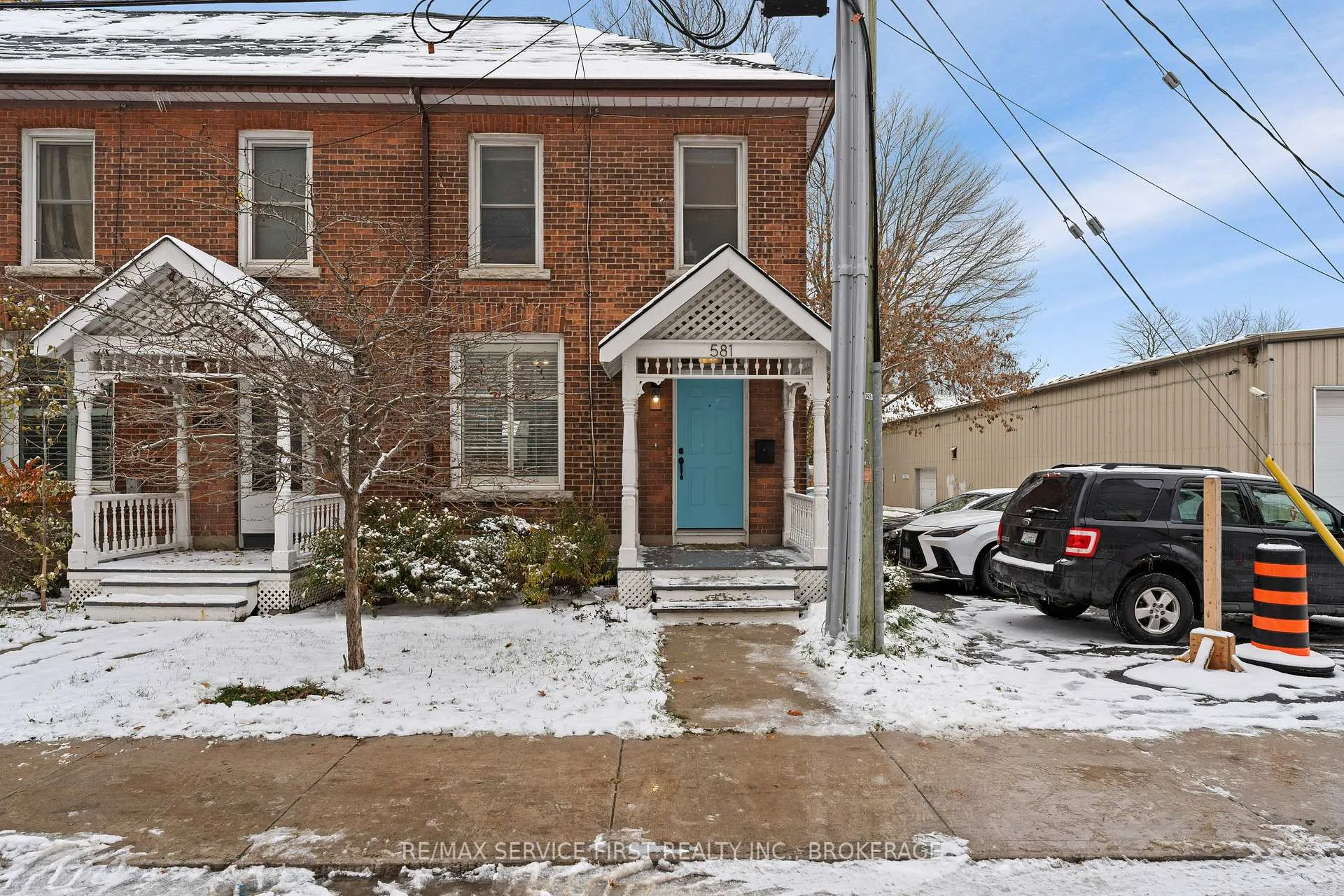 Photo 1 of 581 Victoria Street, Kingston, East of Sir John A. Blvd — HOMEH