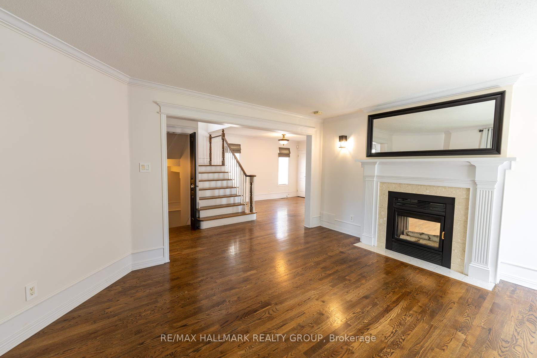 Photo 8 of 31 Bishops Mills Way, Ottawa, Kanata - Beaverbrook — HOMEH