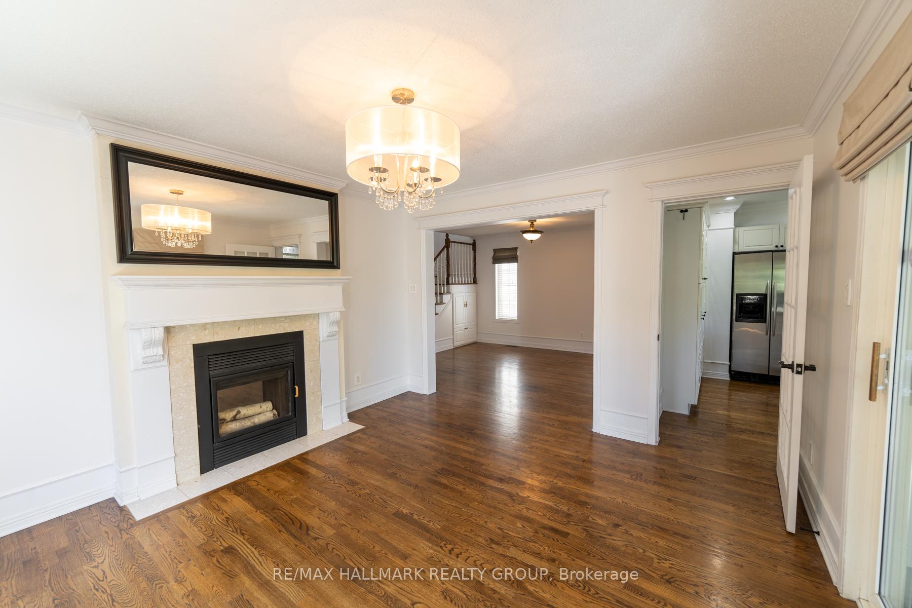 Photo 10 of 31 Bishops Mills Way, Ottawa, Kanata - Beaverbrook — HOMEH