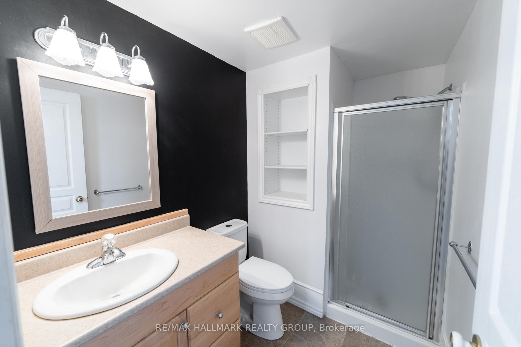 Photo 23 of 31 Bishops Mills Way, Ottawa, Kanata - Beaverbrook — HOMEH