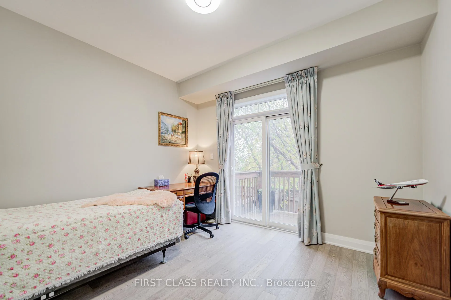 Photo 5 of 35 Thomas Foster Street, Markham, Berczy — HOMEH