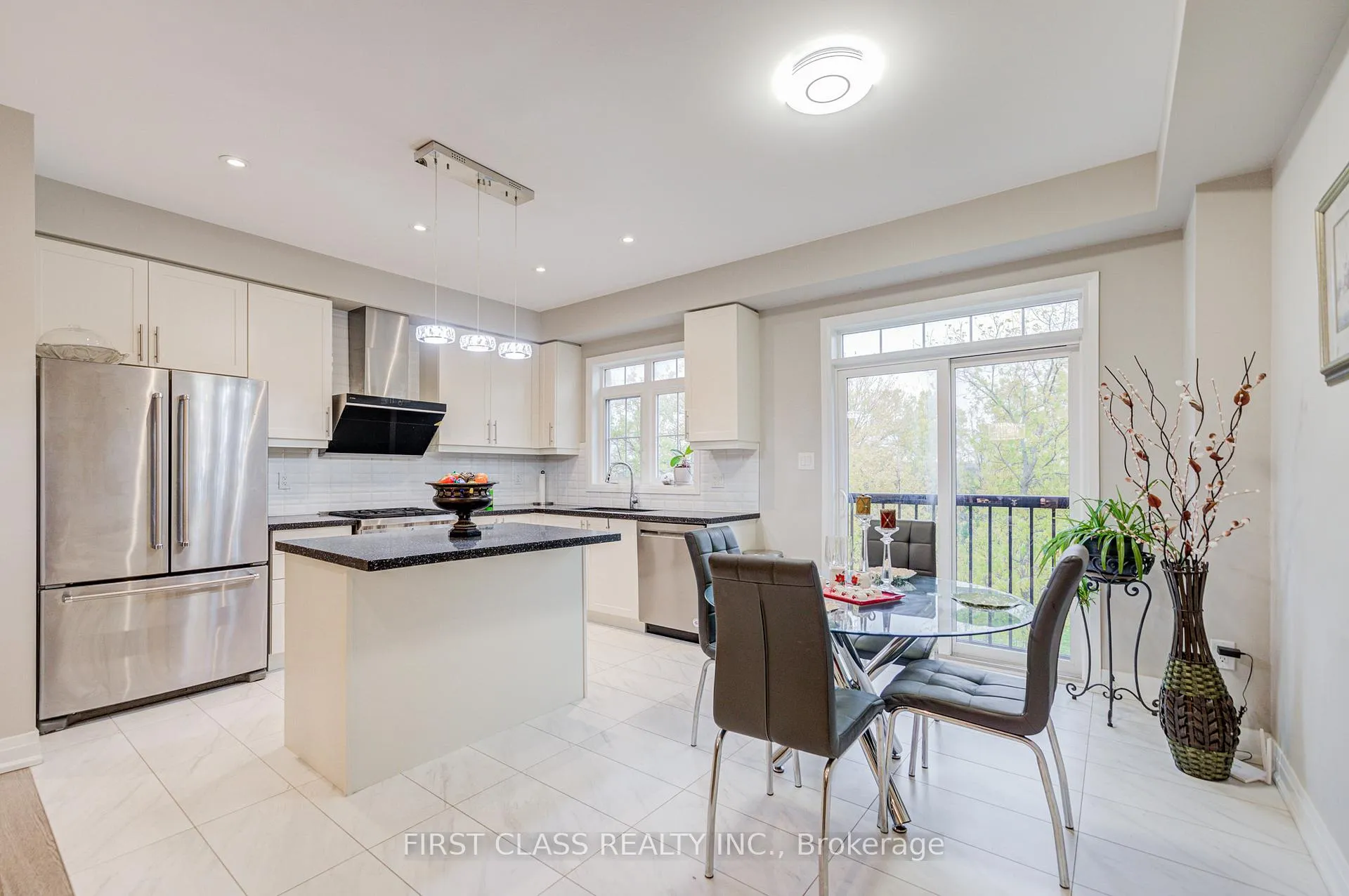 Photo 7 of 35 Thomas Foster Street, Markham, Berczy — HOMEH