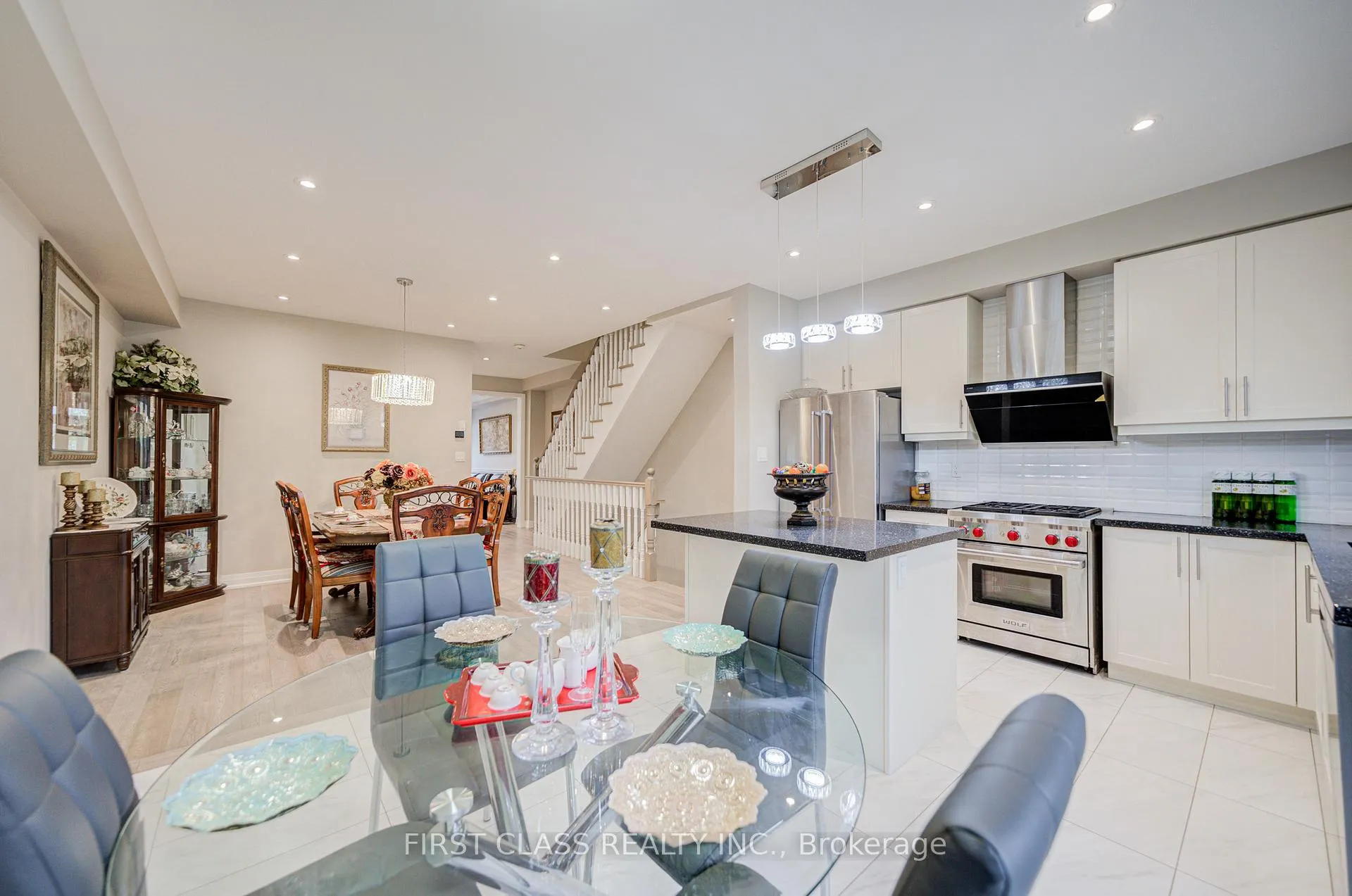 Photo 11 of 35 Thomas Foster Street, Markham, Berczy — HOMEH