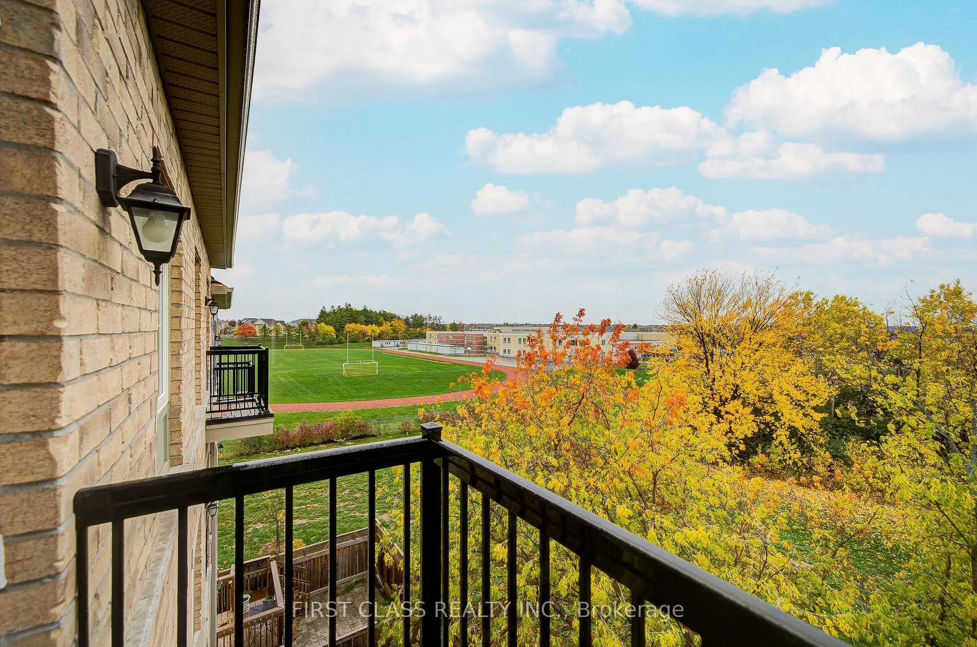 Photo 30 of 35 Thomas Foster Street, Markham, Berczy — HOMEH