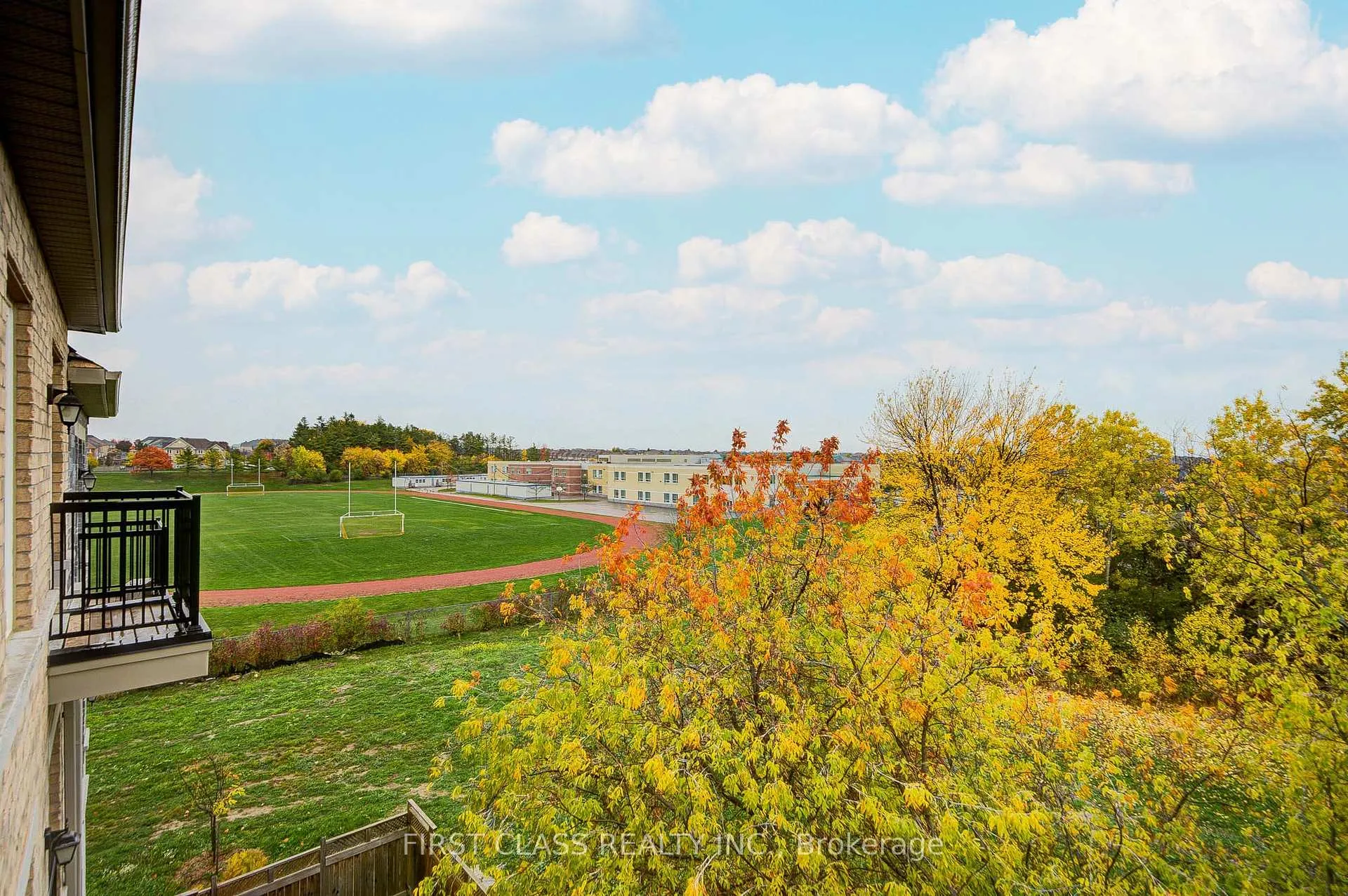 Photo 31 of 35 Thomas Foster Street, Markham, Berczy — HOMEH