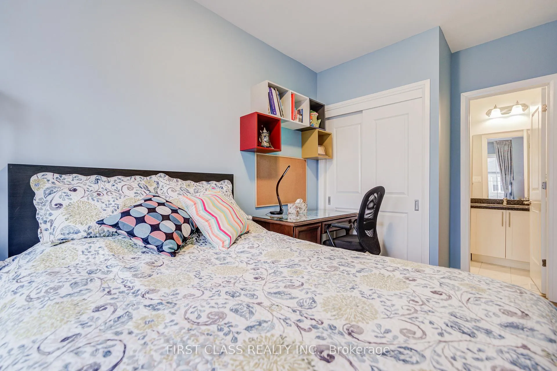 Photo 37 of 35 Thomas Foster Street, Markham, Berczy — HOMEH