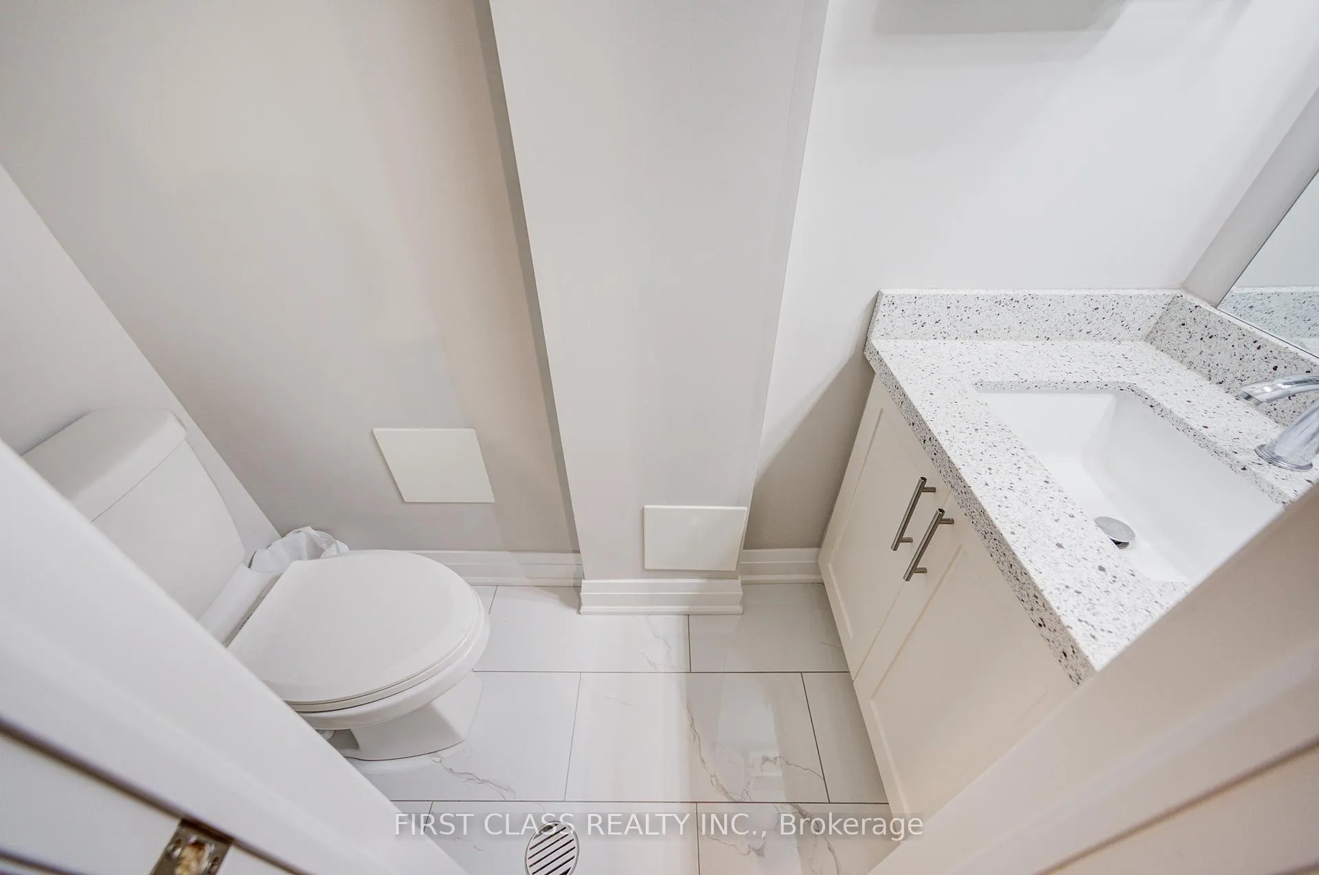 Photo 42 of 35 Thomas Foster Street, Markham, Berczy — HOMEH