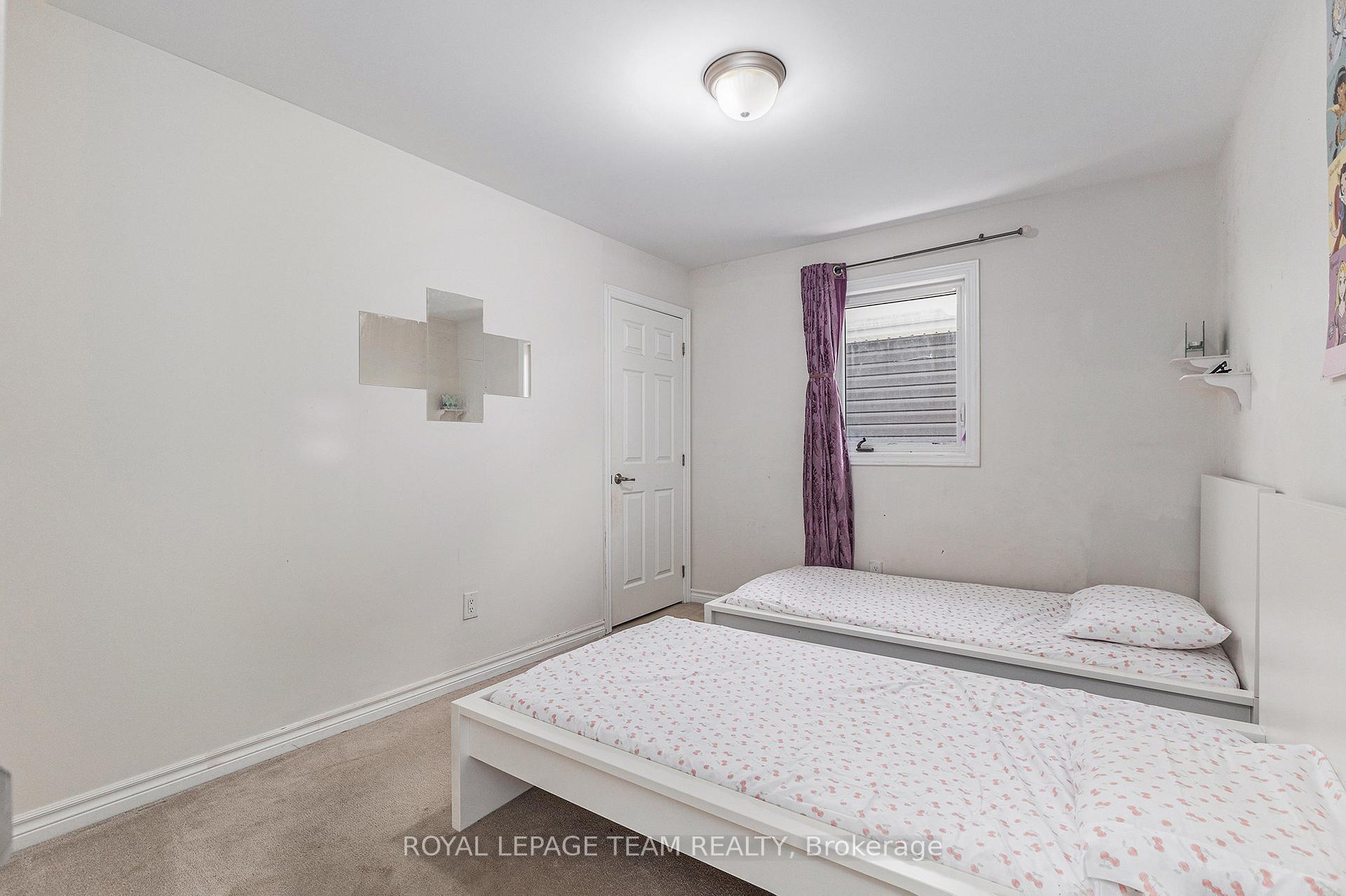 Photo 15 of 604 Malahat Way, Ottawa, Kanata - Emerald Meadows/Trailwest — HOMEH