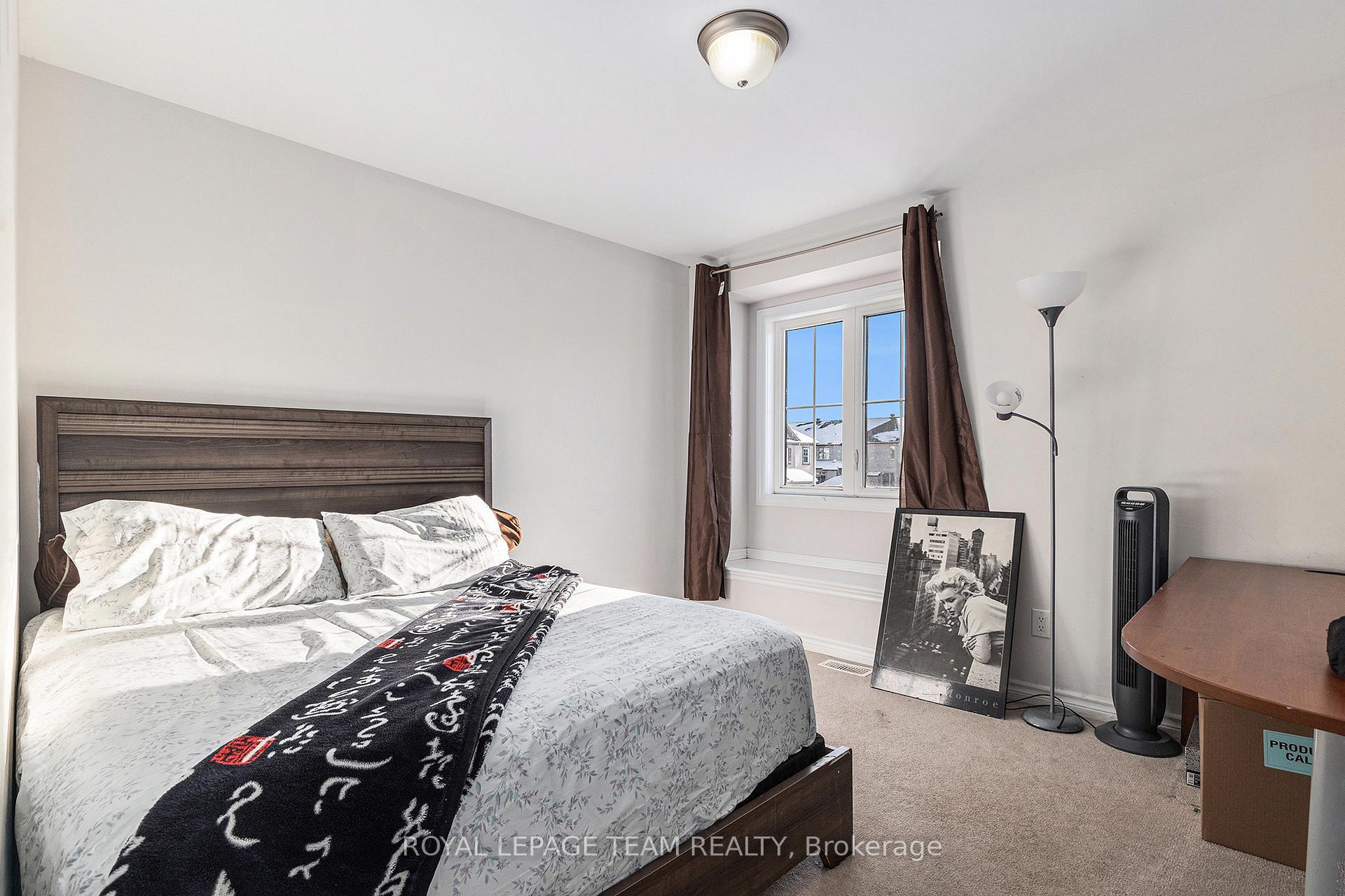Photo 16 of 604 Malahat Way, Ottawa, Kanata - Emerald Meadows/Trailwest — HOMEH