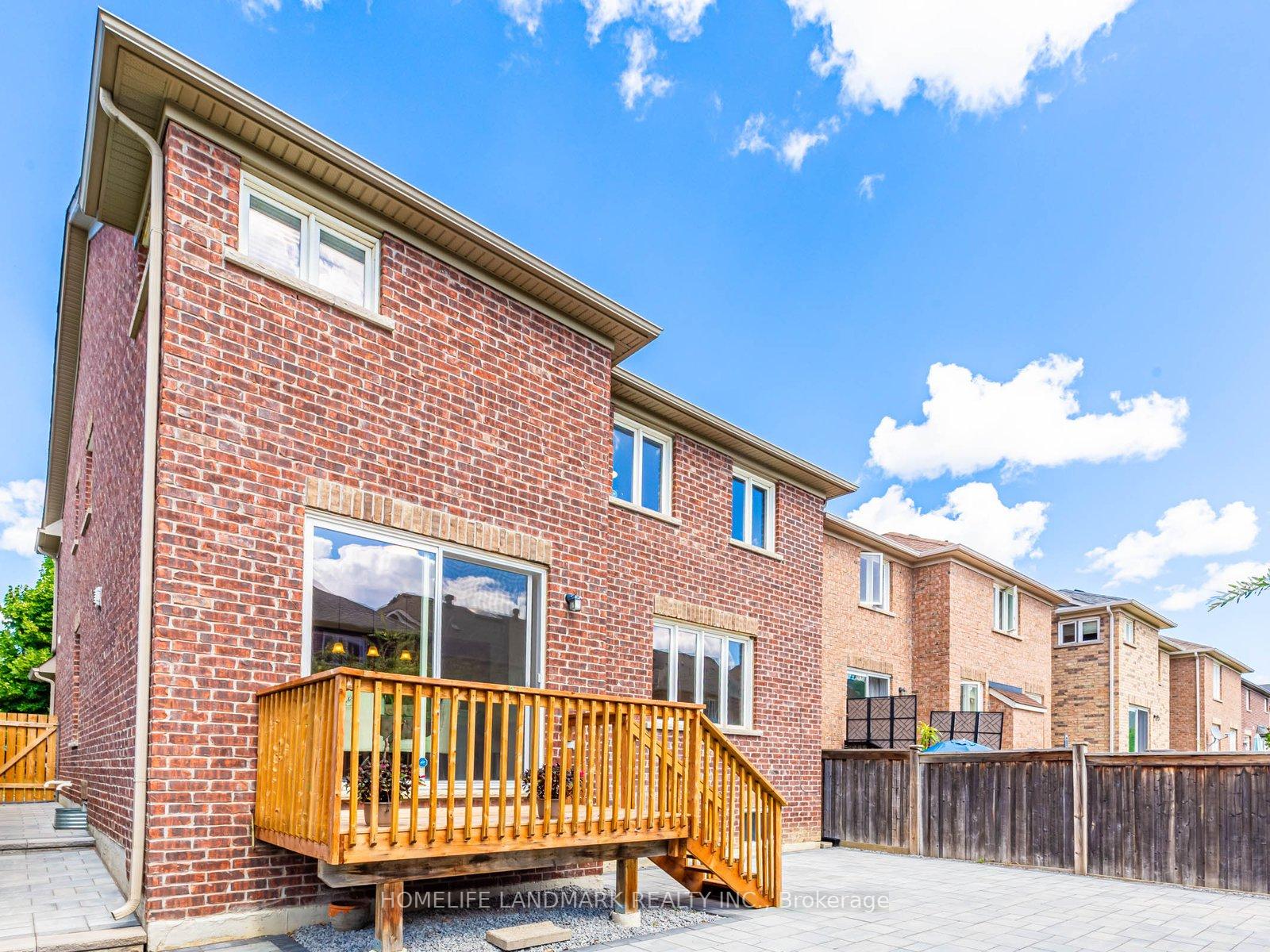 Photo 14 of 3 Wintam Place, Markham, Victoria Square — HOMEH