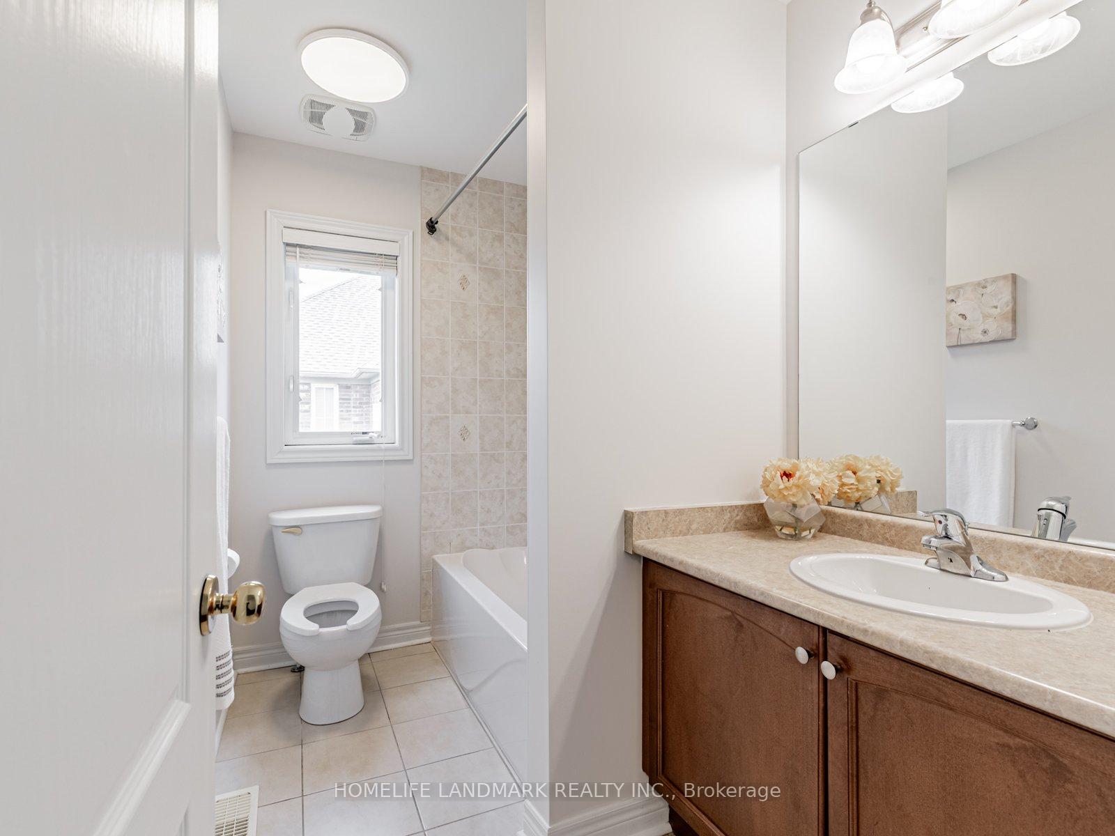 Photo 16 of 3 Wintam Place, Markham, Victoria Square — HOMEH